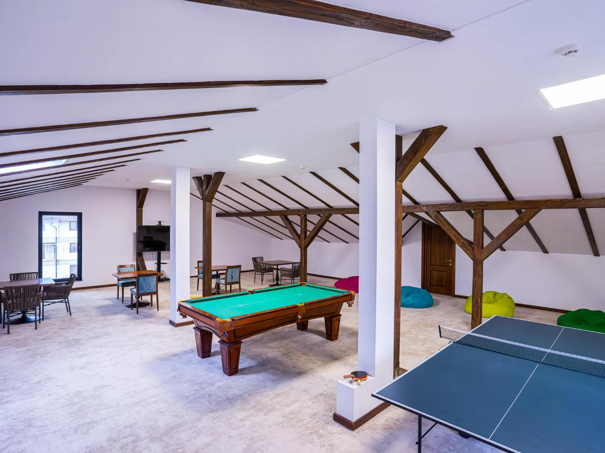 Communal lounge/ TV room in Hotel Buchenland