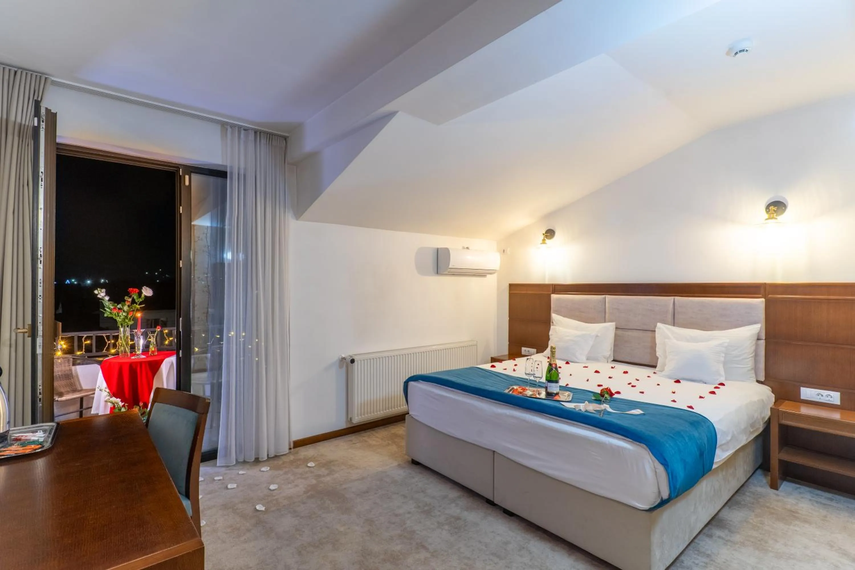 Seating area, Bed in Hotel Buchenland