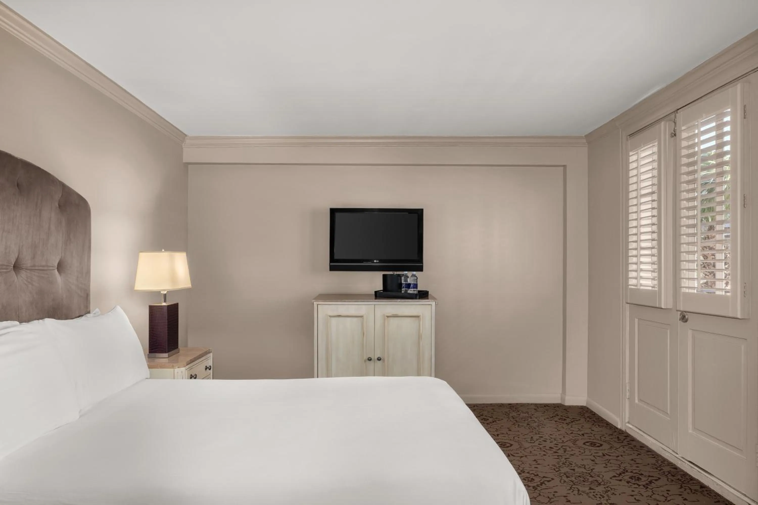 Bed in Dauphine Orleans Hotel