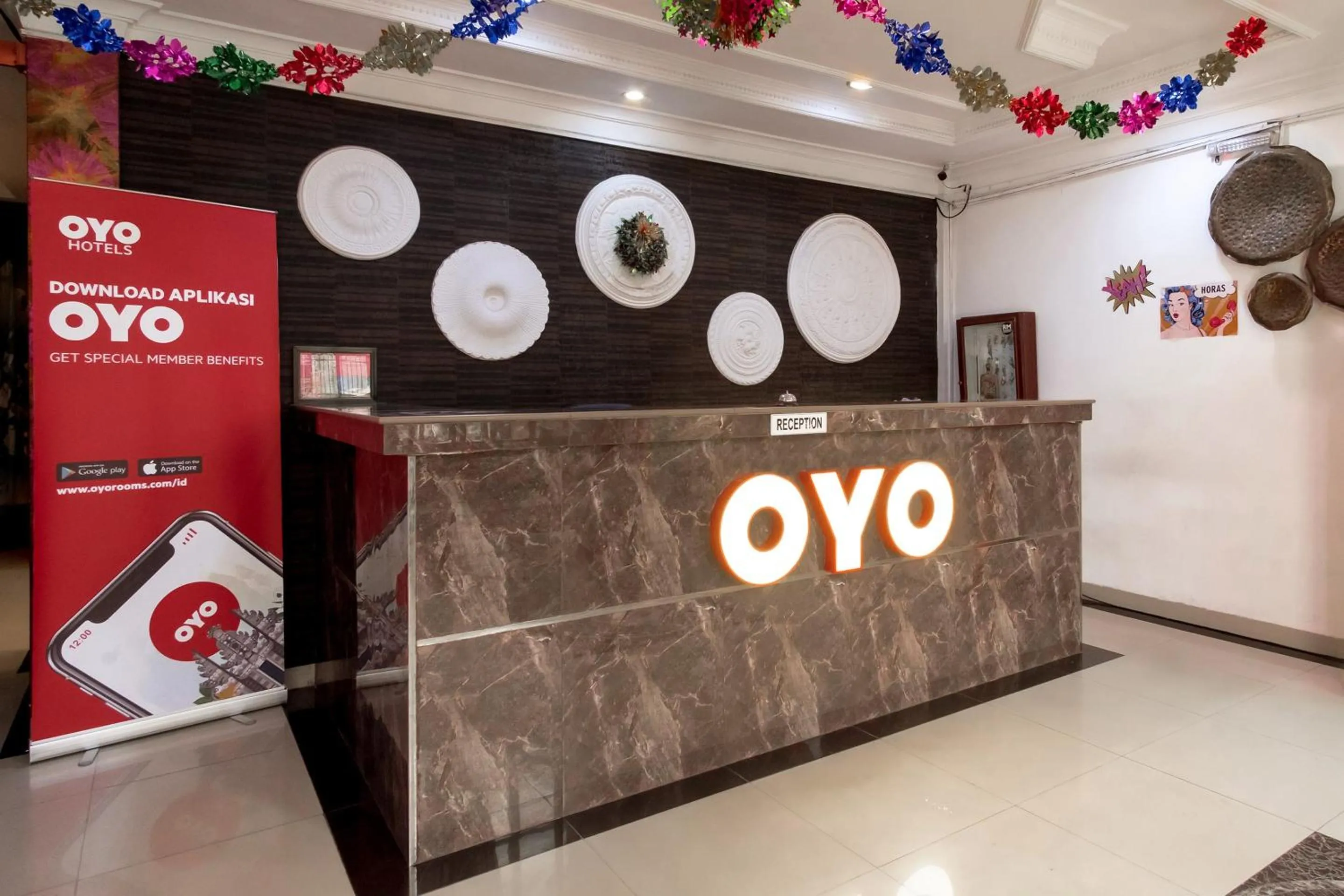 Lobby or reception in OYO 2410 Intan Hotel