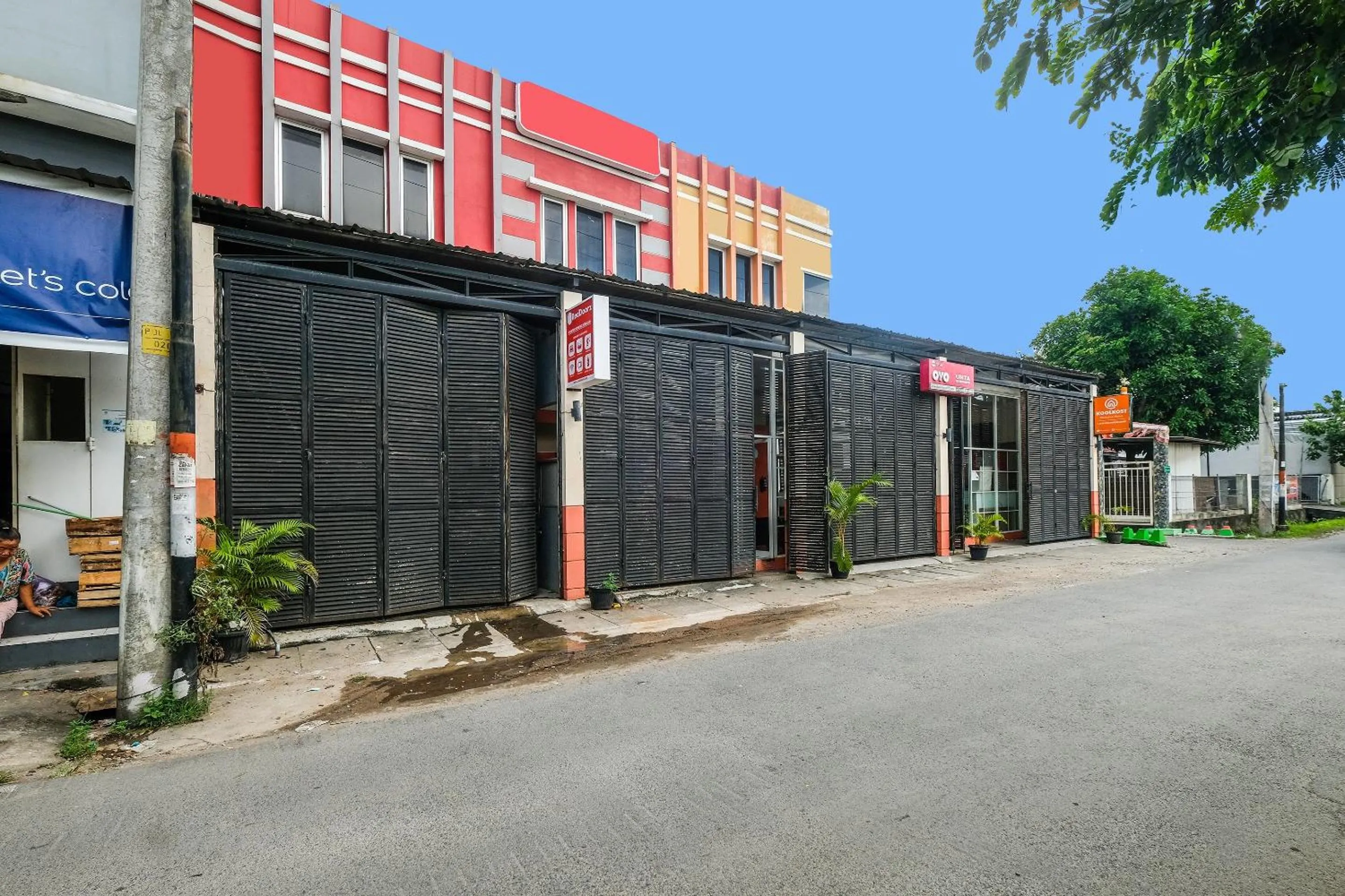 Facade/entrance in Hotel O Camel Residence