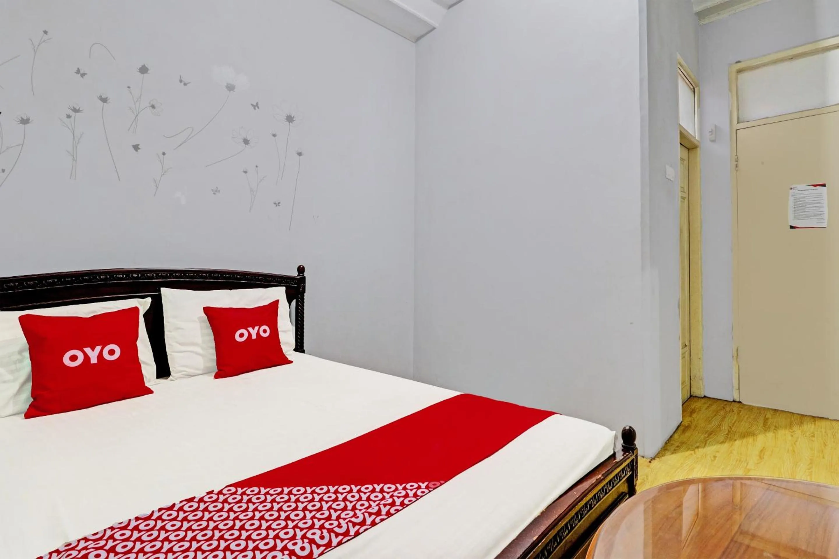 Bedroom, Bed in OYO 2452 Hotel Metro