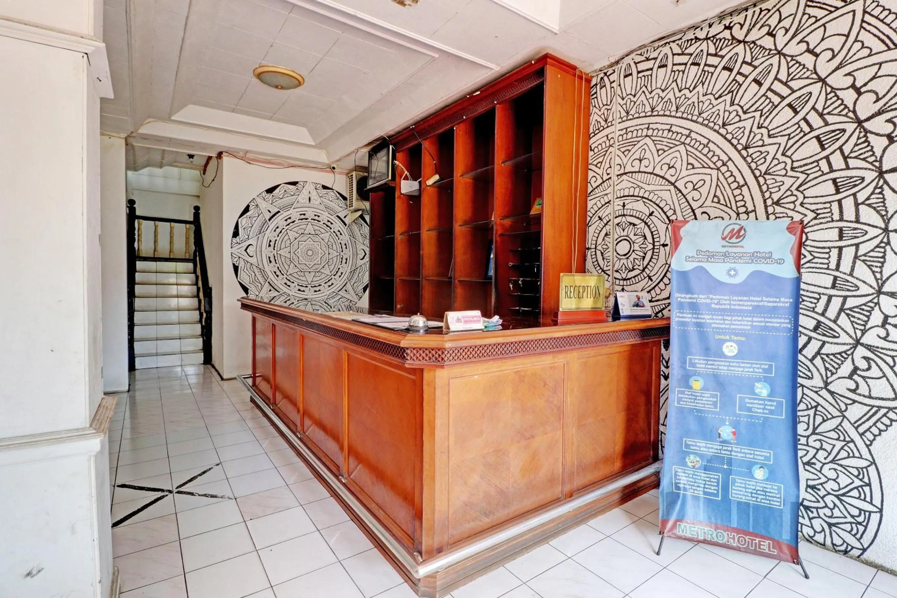 Lobby or reception in OYO 2452 Hotel Metro