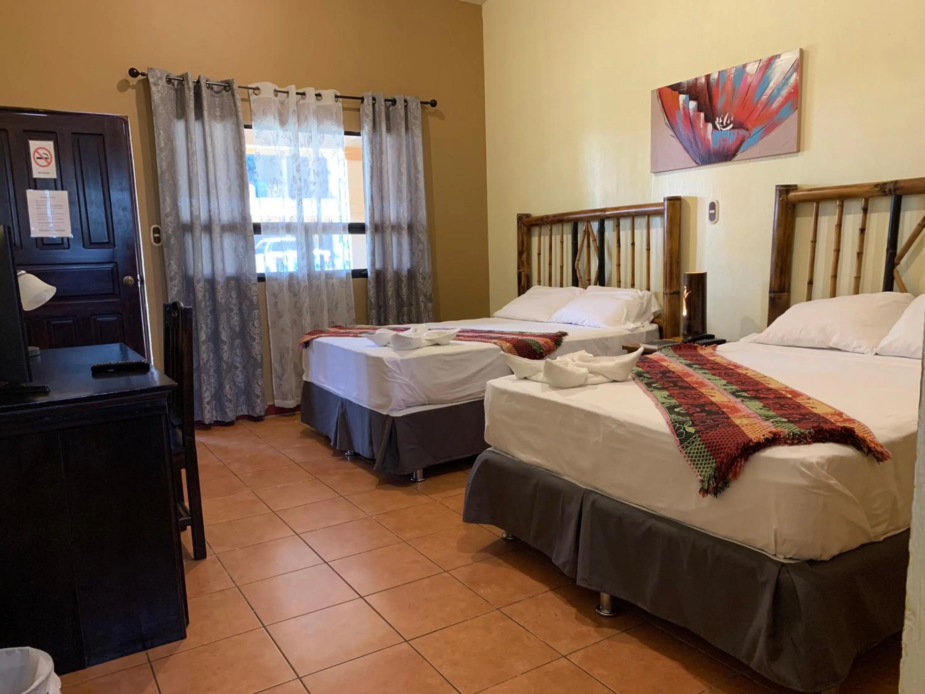 Photo of the whole room, Bed in Zafra Hotel