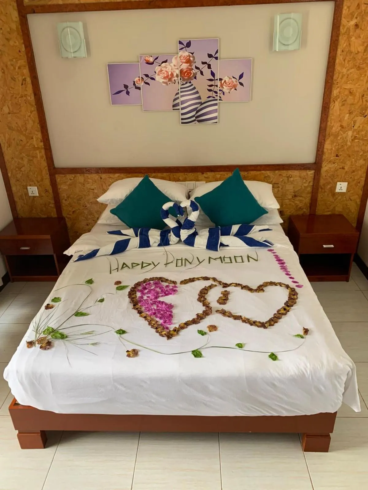 Property building, Bed in Athens View