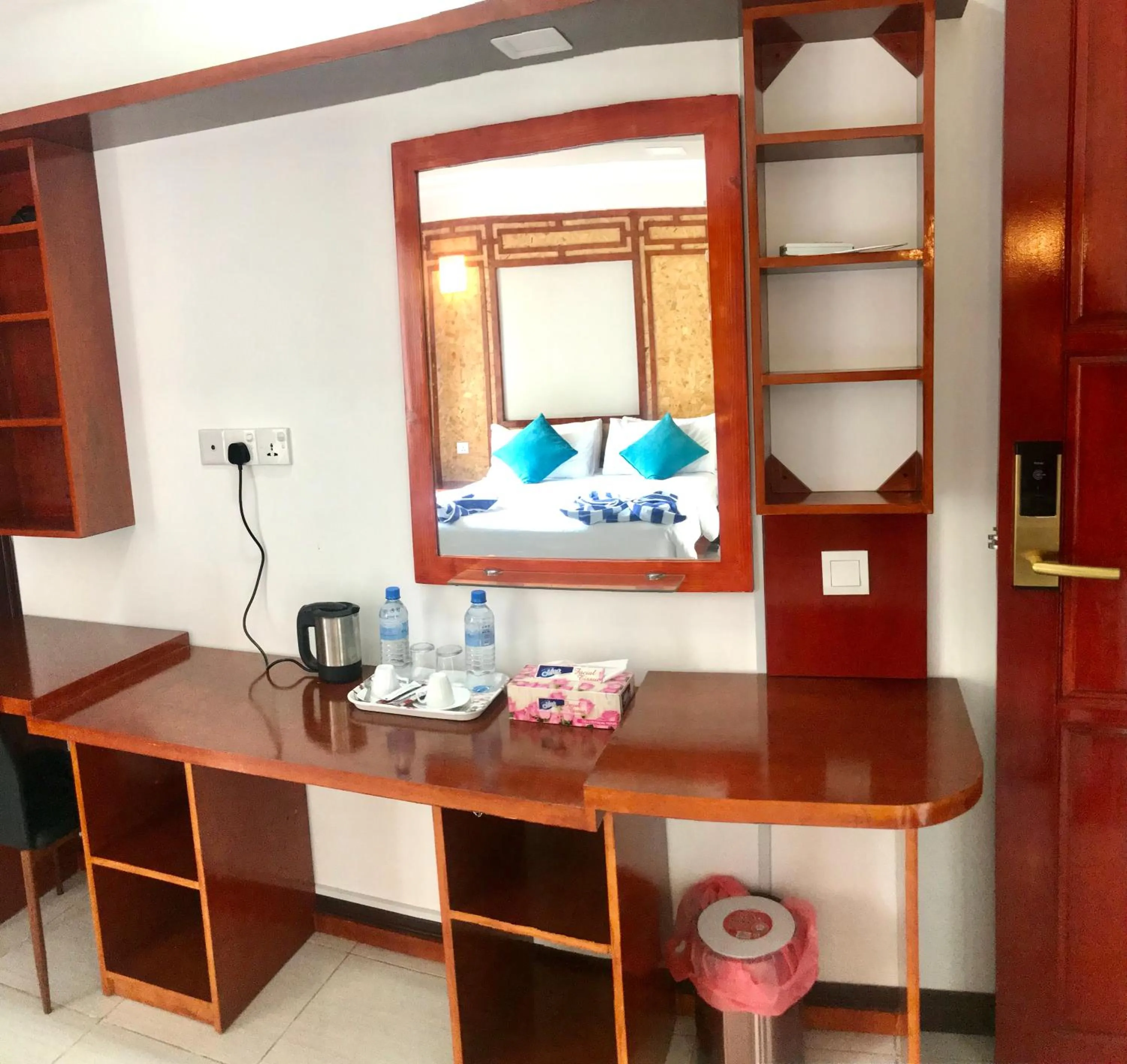 Coffee/tea facilities in Athens View