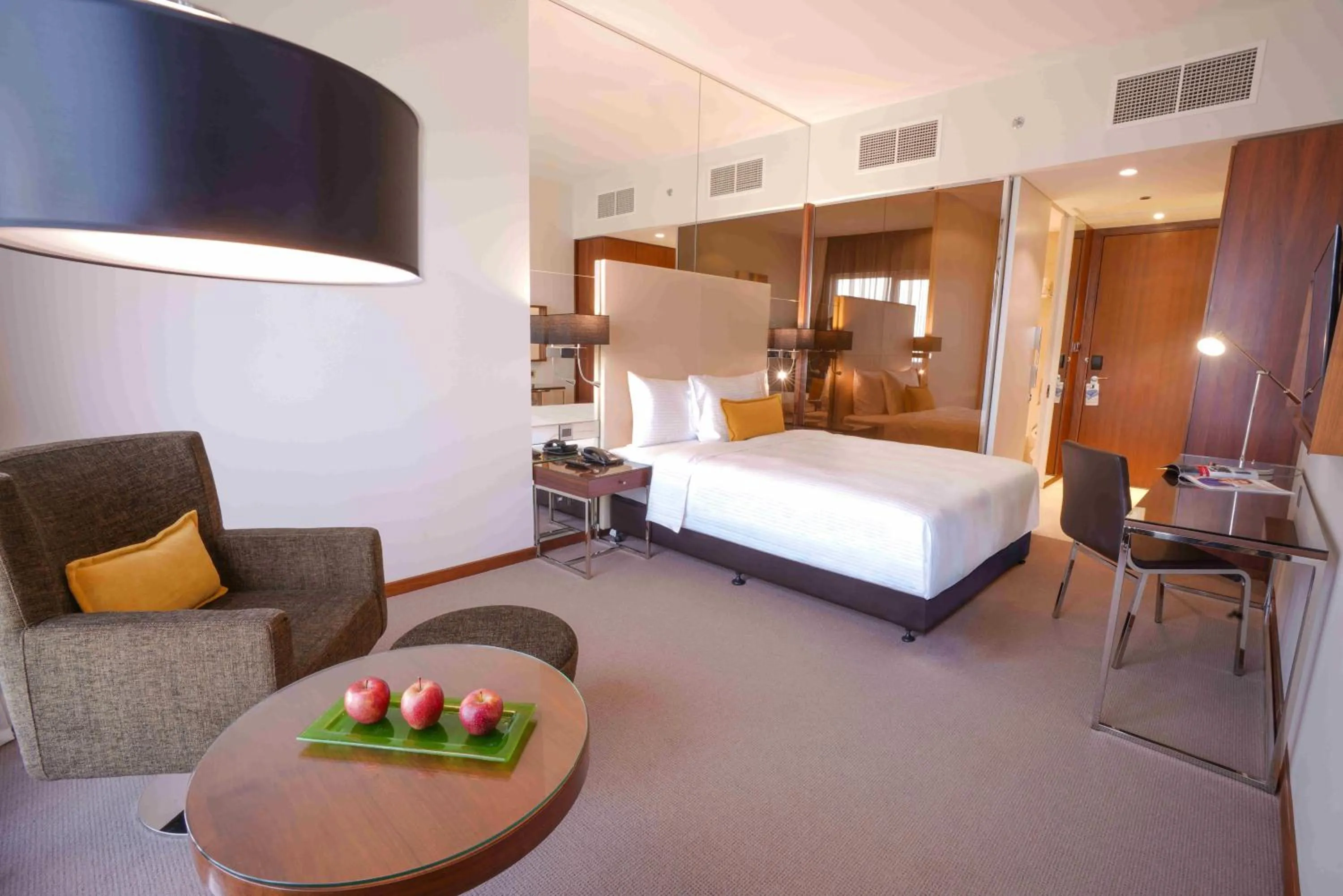Photo of the whole room, Bed in Centro Corniche Al Khobar by Rotana