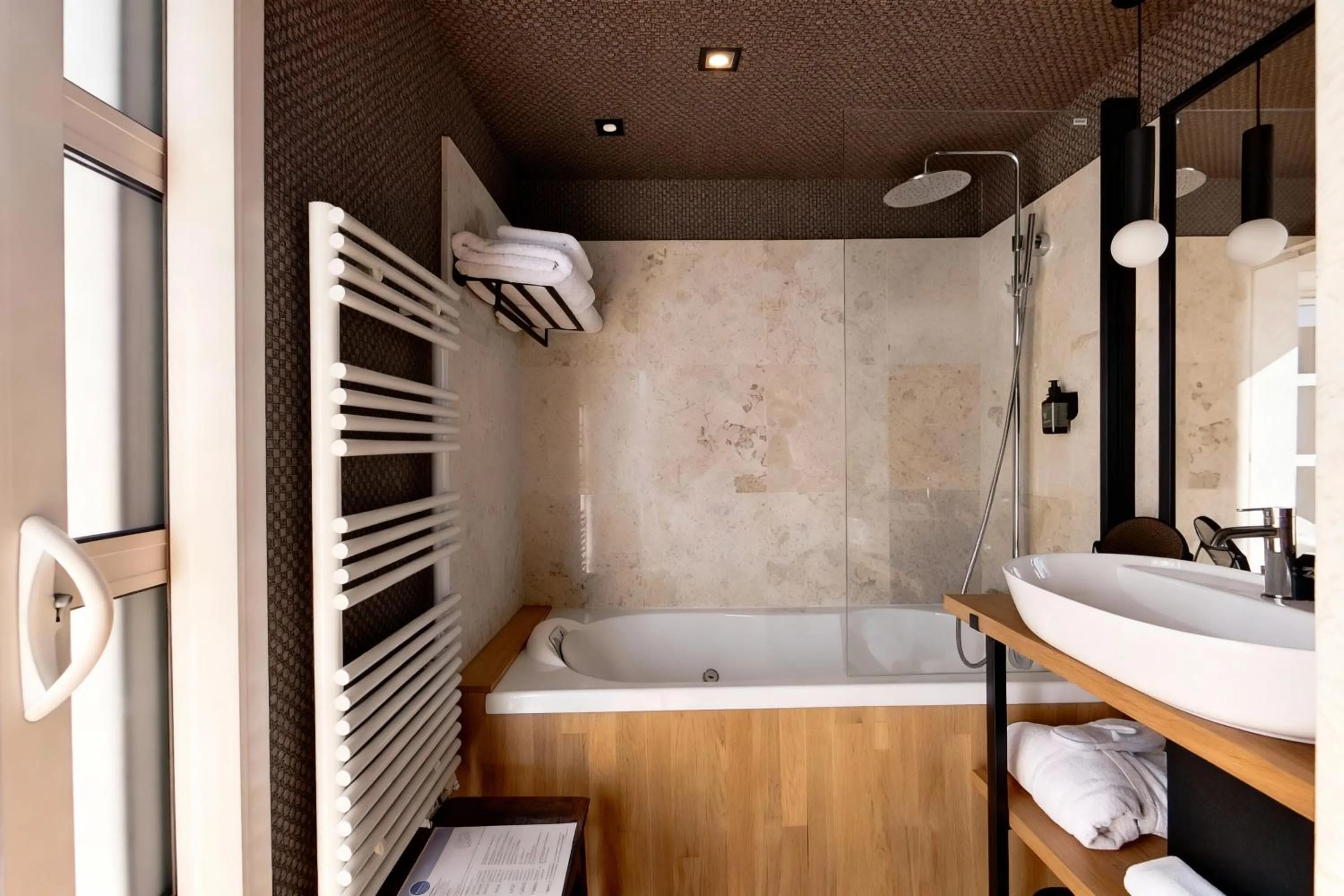 Bathroom in Villa Kerasy Hotel Spa