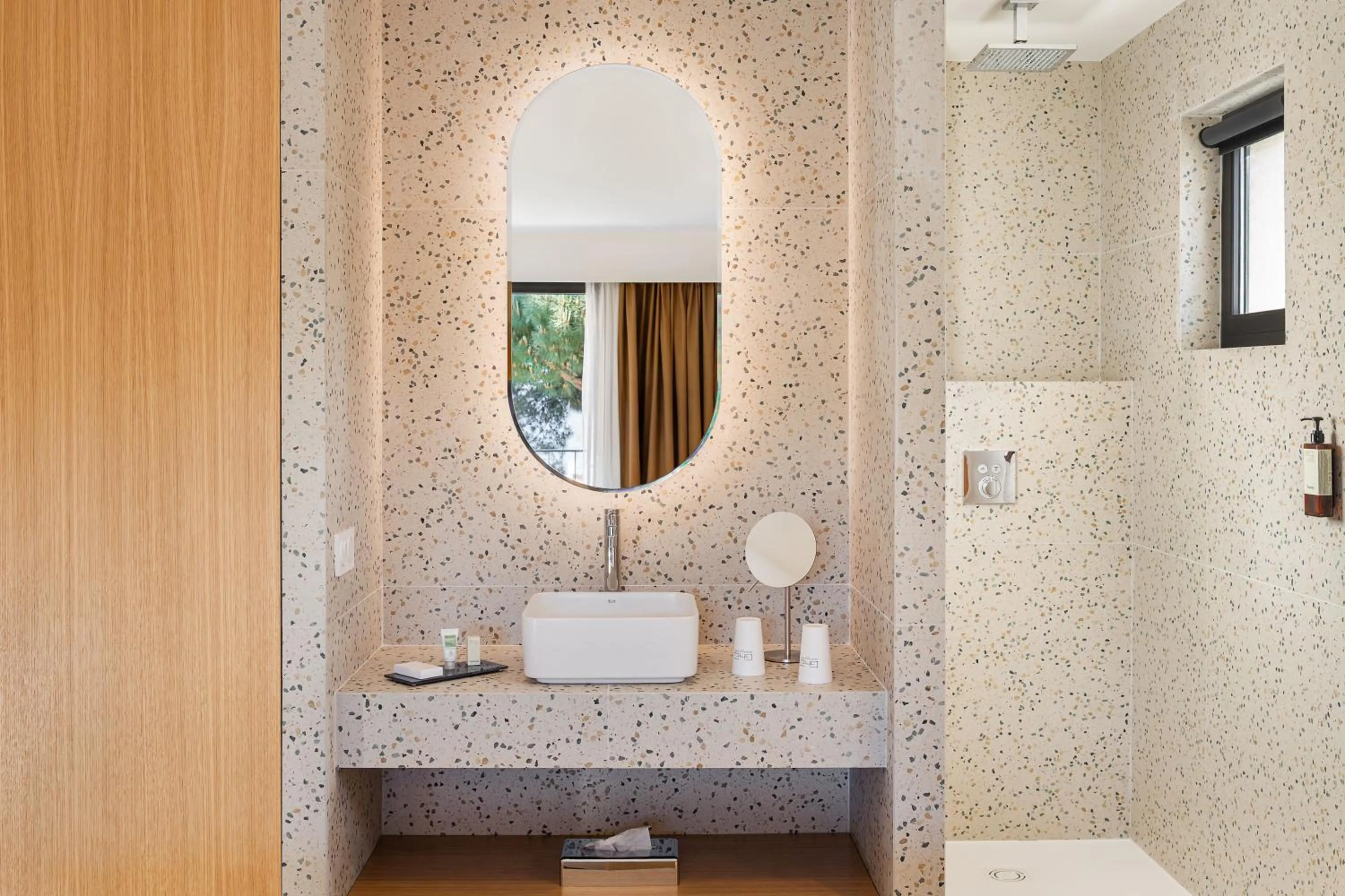 Bathroom in Grand Hotel Du Golfe - Spa & Restaurant