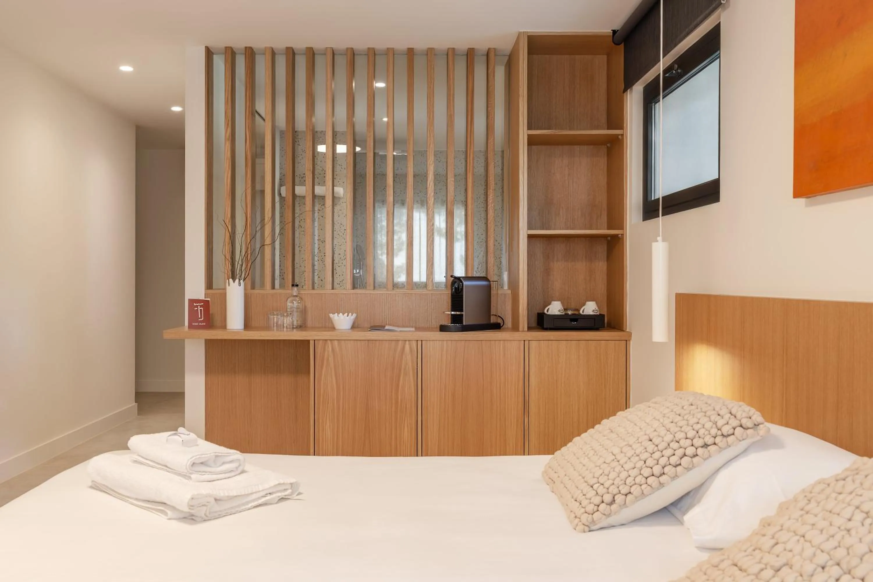 Photo of the whole room, Bed in Grand Hotel Du Golfe - Spa & Restaurant