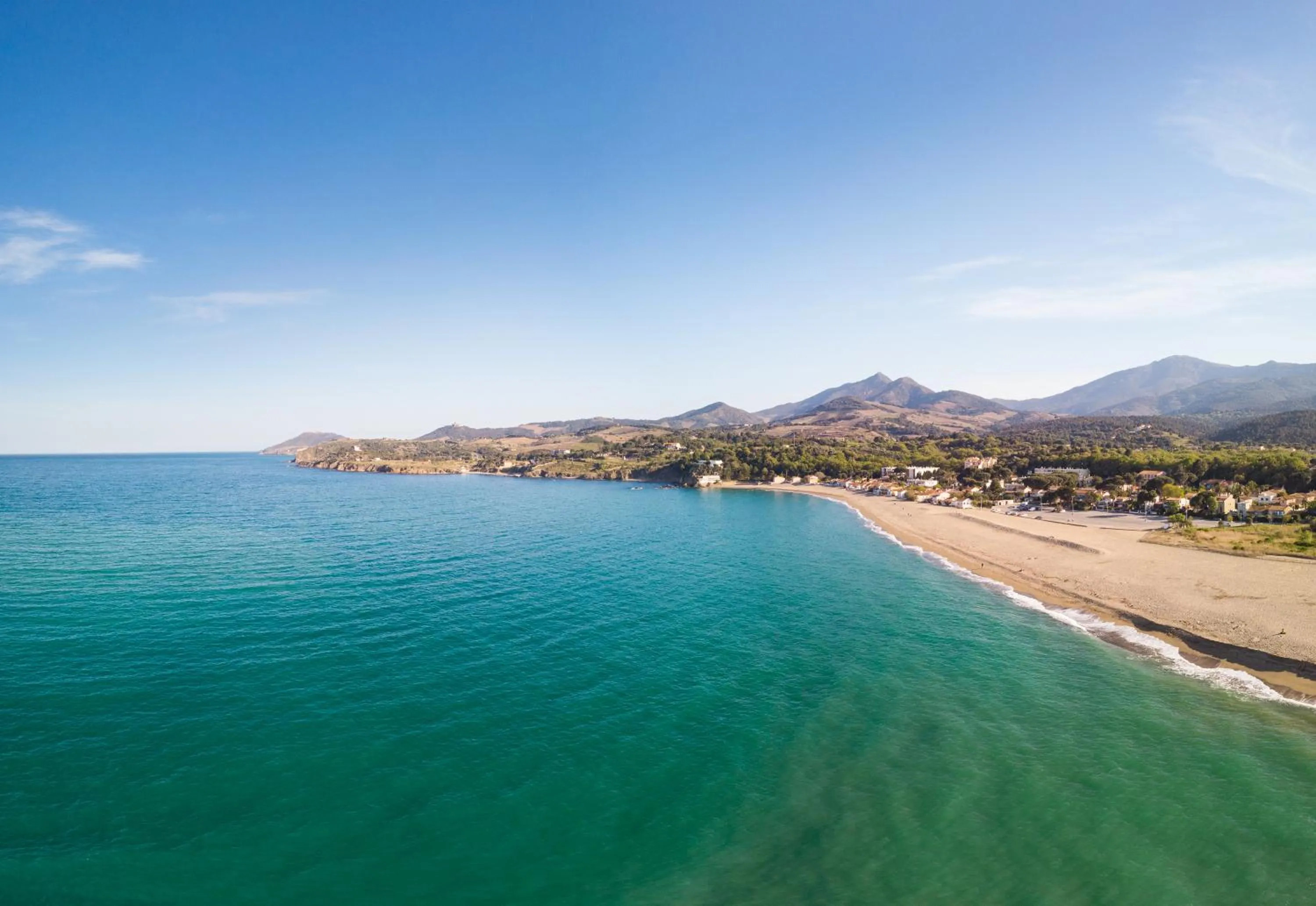 Beach in Grand Hotel Du Golfe - Spa & Restaurant