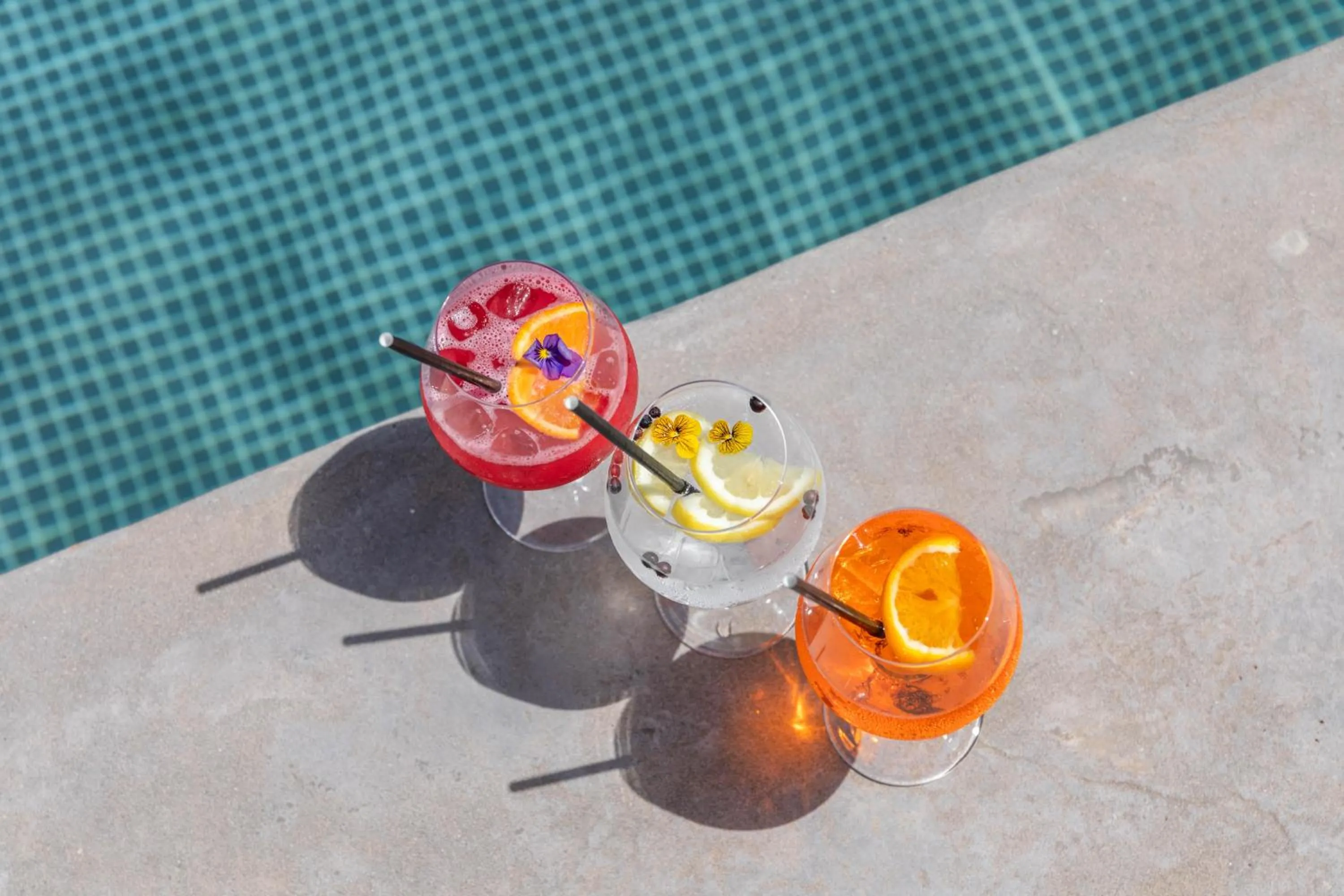 Lounge or bar in Grand Hotel Du Golfe - Spa & Restaurant