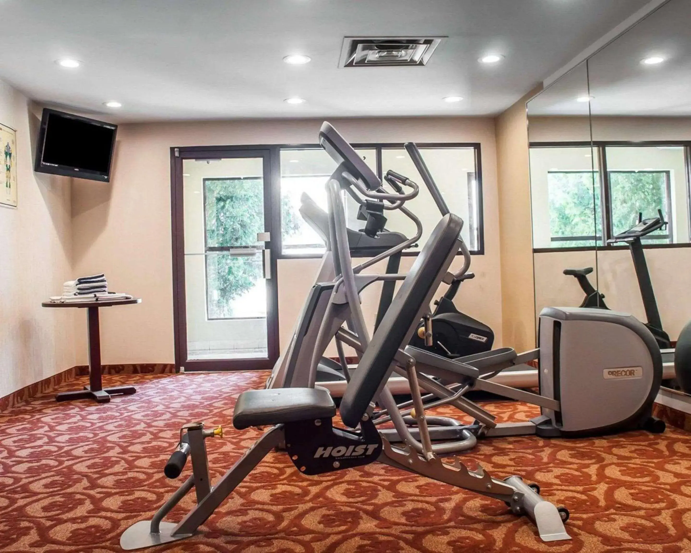 Fitness centre/facilities in Quality Inn Buffalo Airport Fitness centre/facilities in Quality Inn Buffalo Airport