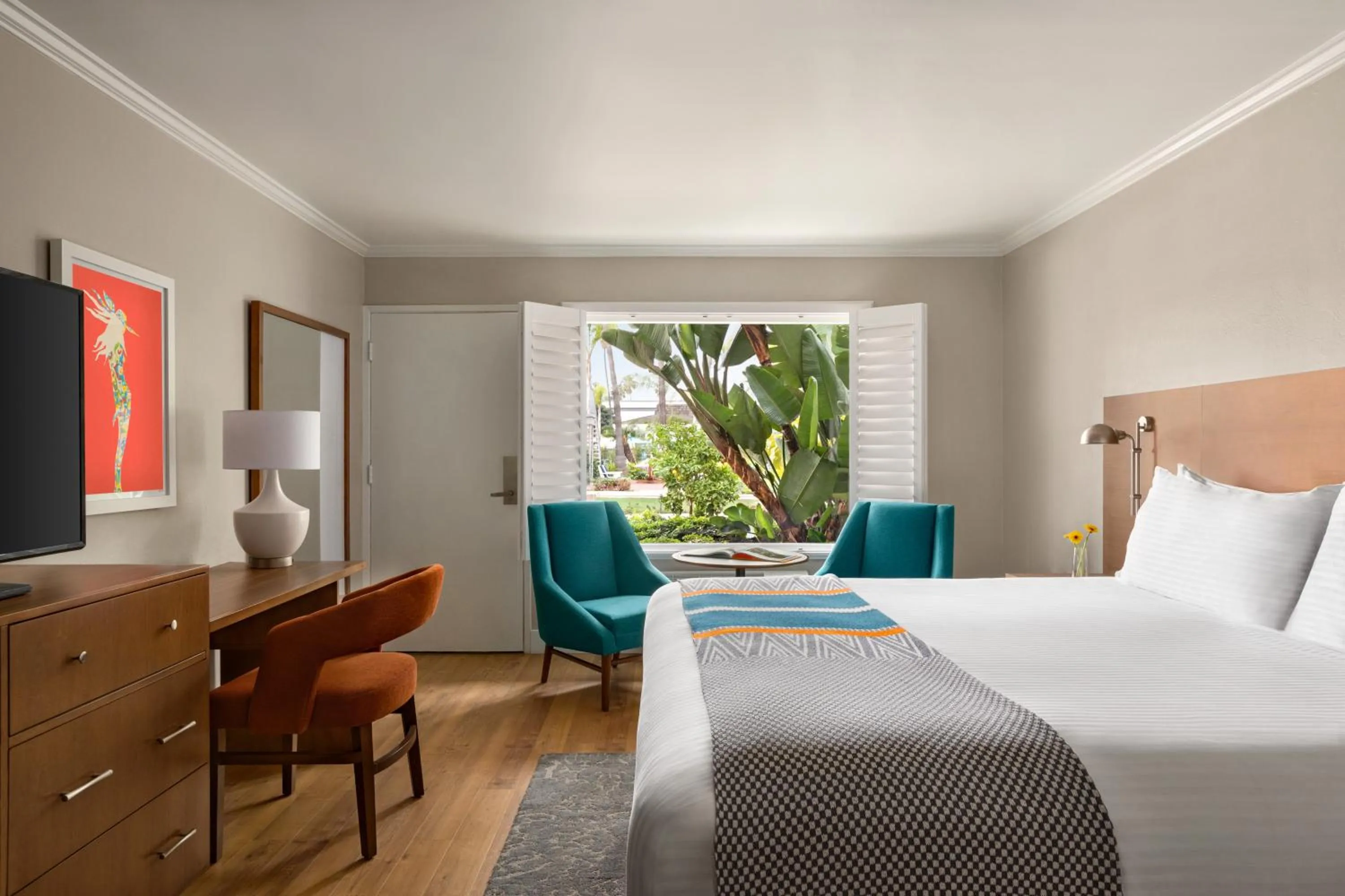 Bed in Town and Country San Diego