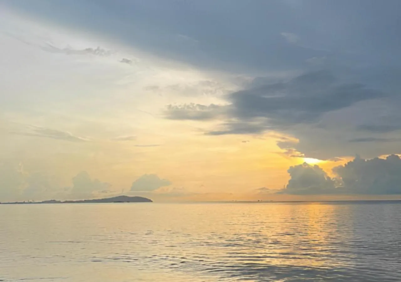 Beach in Timurbay Seafront Residence & Suites