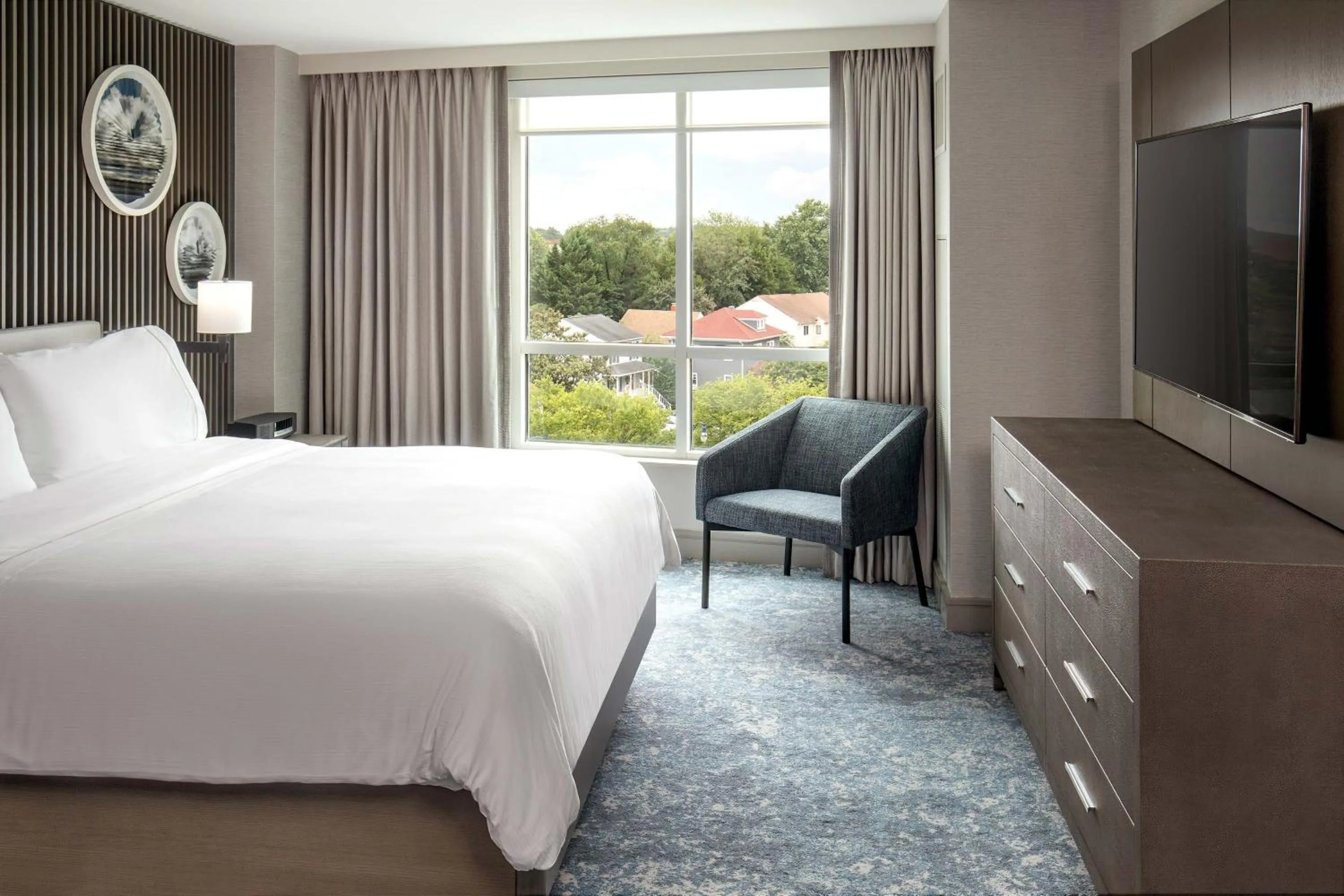 Bedroom, Bed in The Westin Annapolis