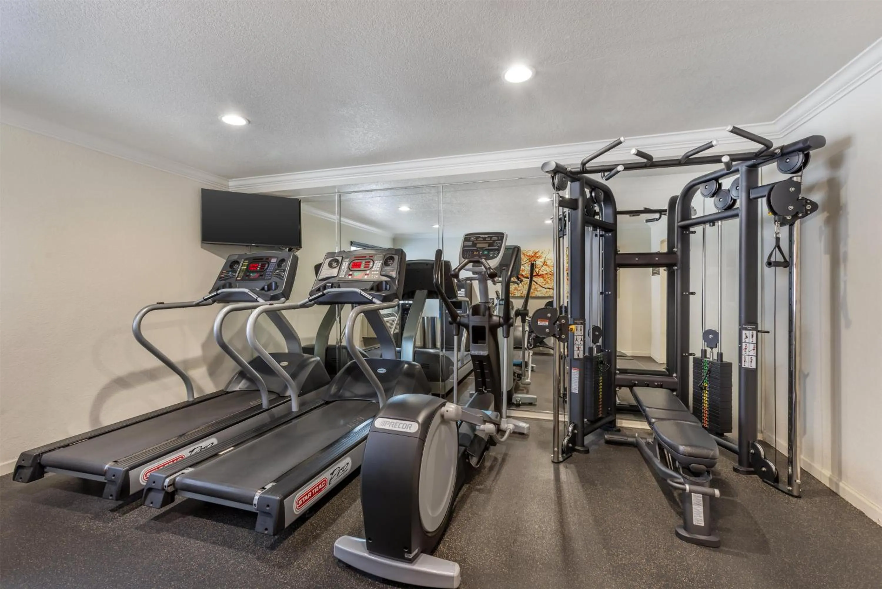 Fitness centre/facilities in Best Western Town & Country Lodge