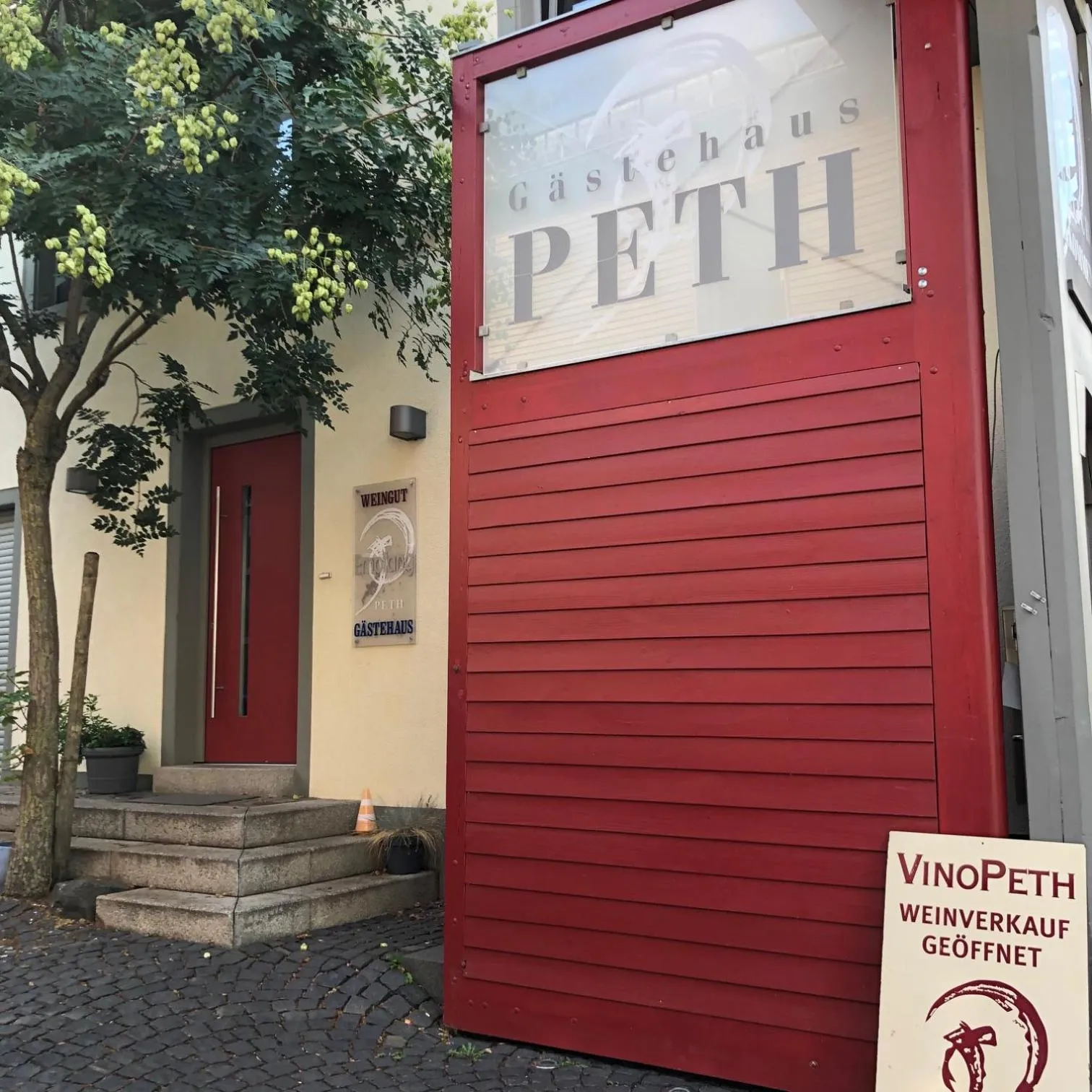 Property building in Gästehaus & Weingut PETH