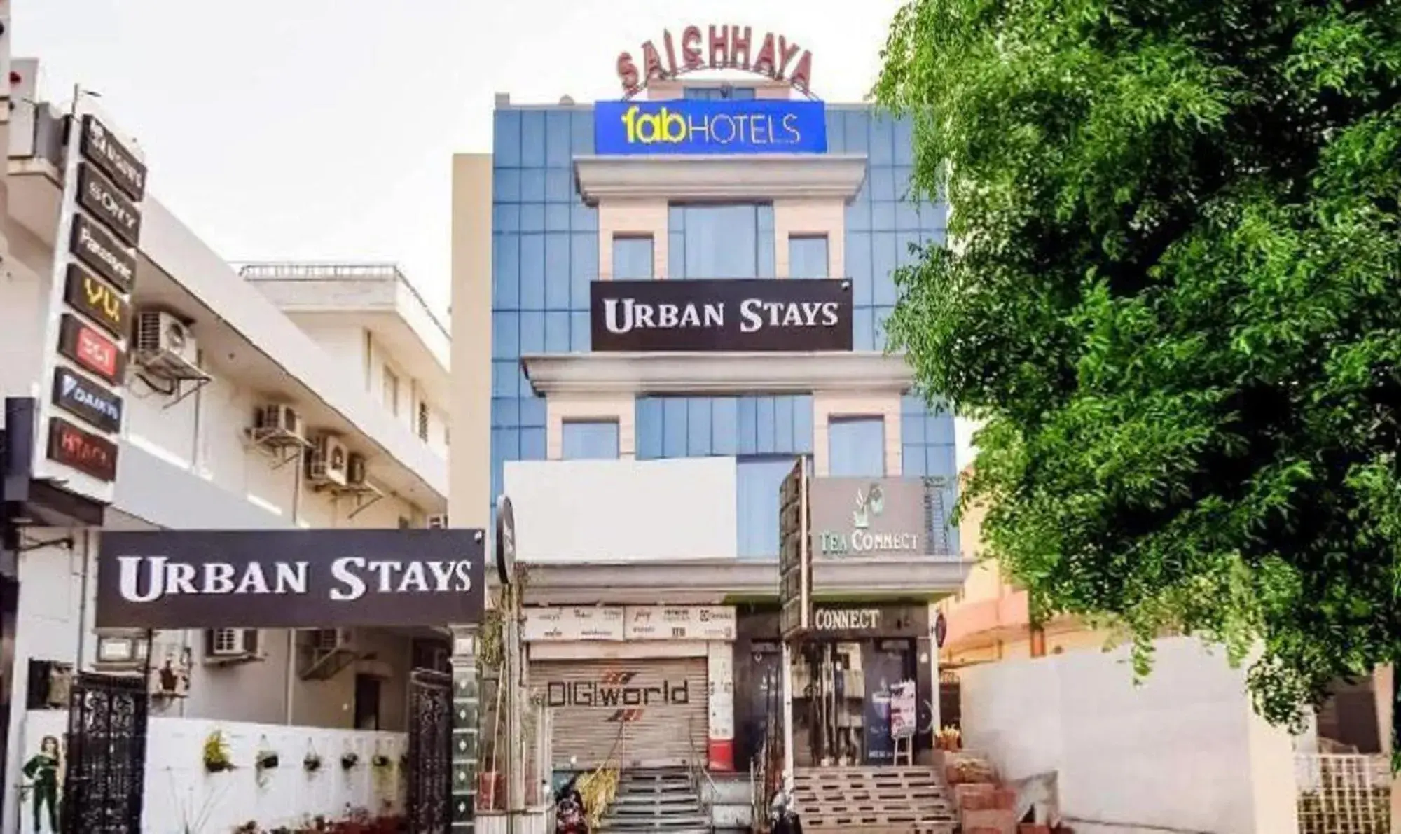 Property building in FabExpress Shekhawati Palace Property building in FabExpress Shekhawati Palace