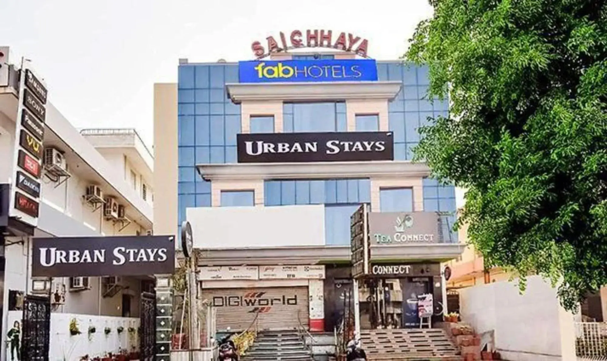 Property building in FabExpress Shekhawati Palace Property building in FabExpress Shekhawati Palace