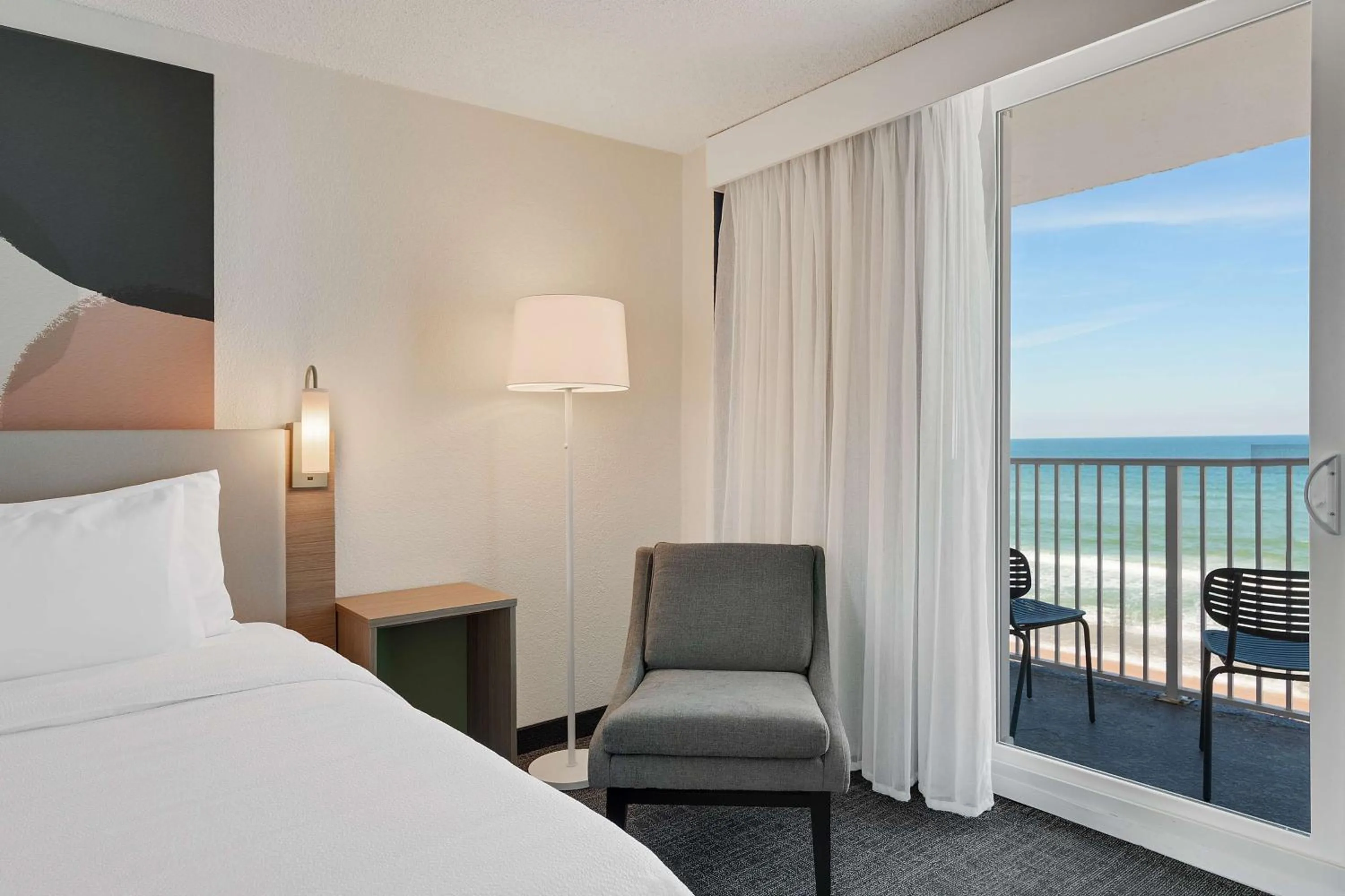 Bed in Spark by Hilton Ormond Beach Oceanfront