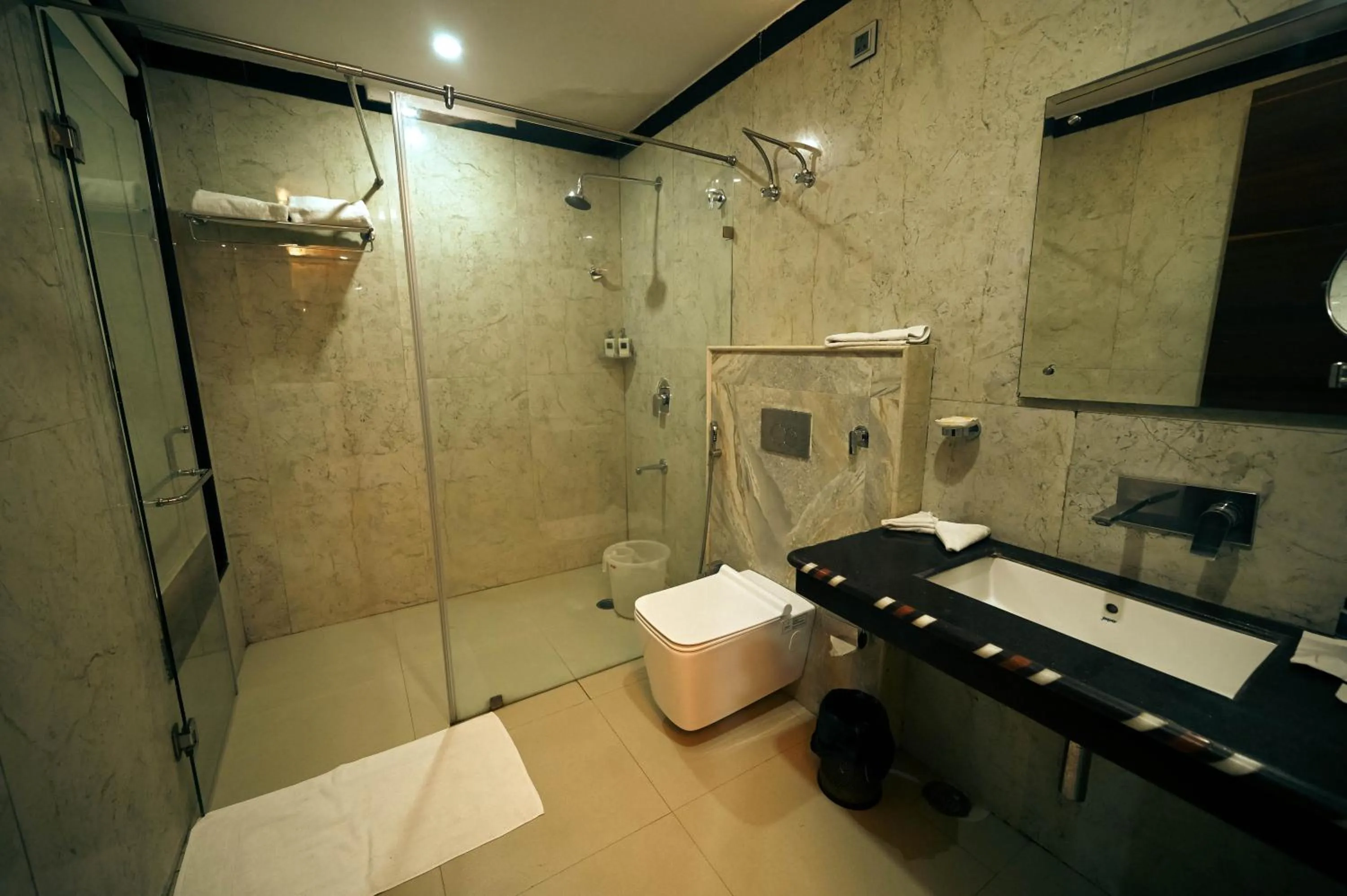 Clarks Safari Ranthambore