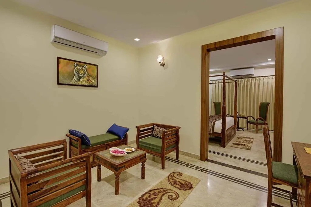 Clarks Safari Ranthambore