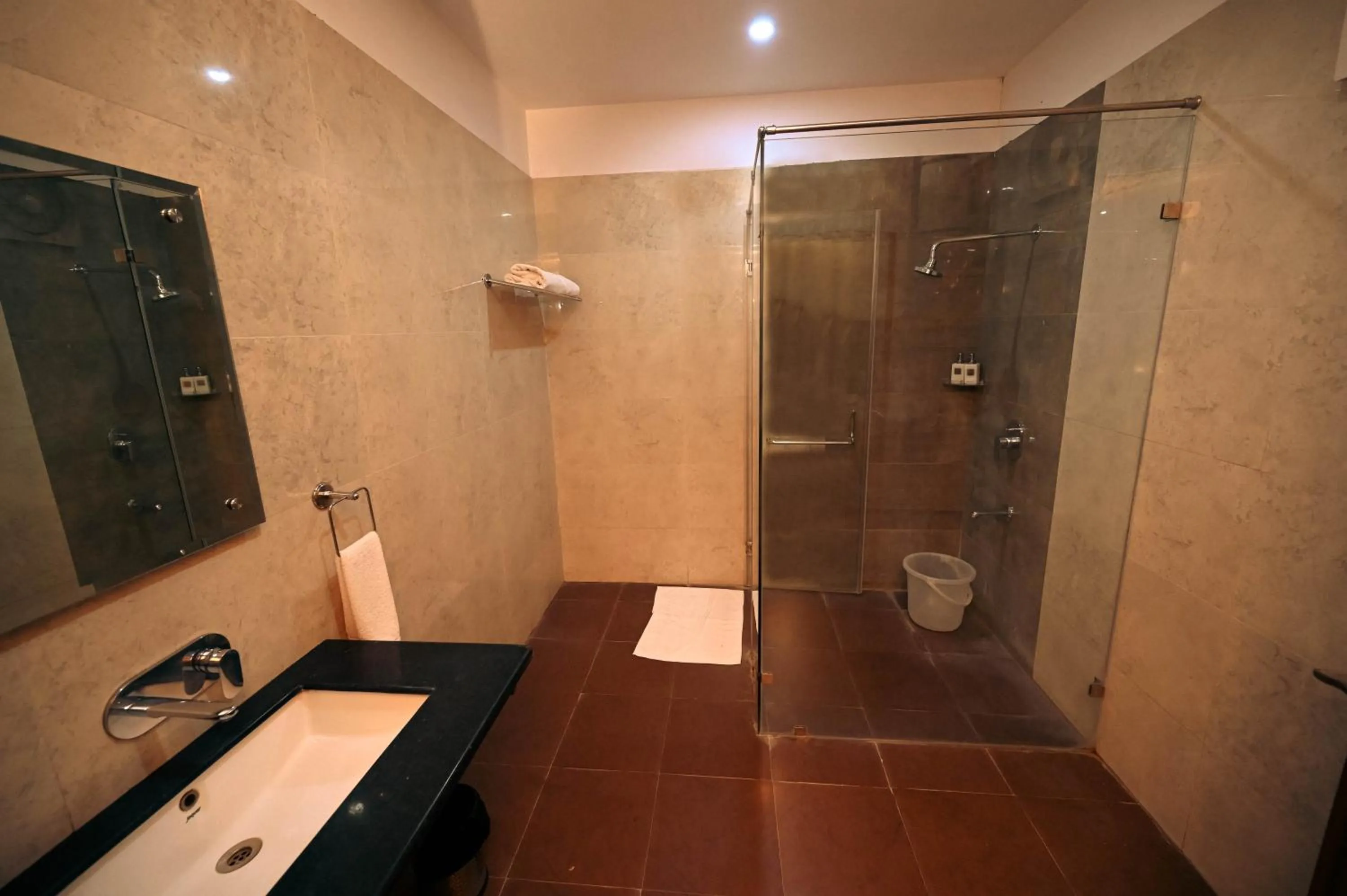 Clarks Safari Ranthambore