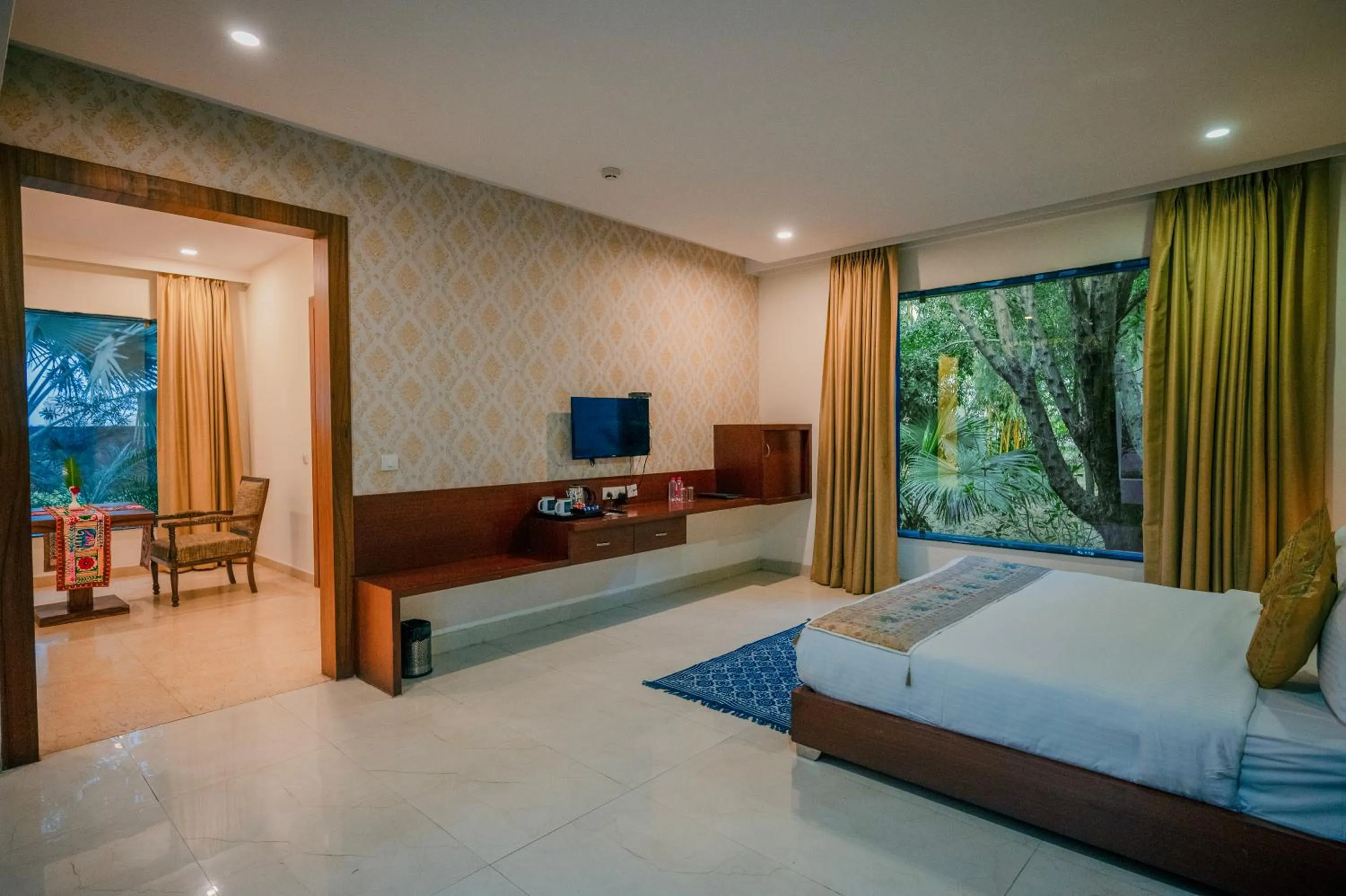 Bed in Clarks Safari Ranthambore