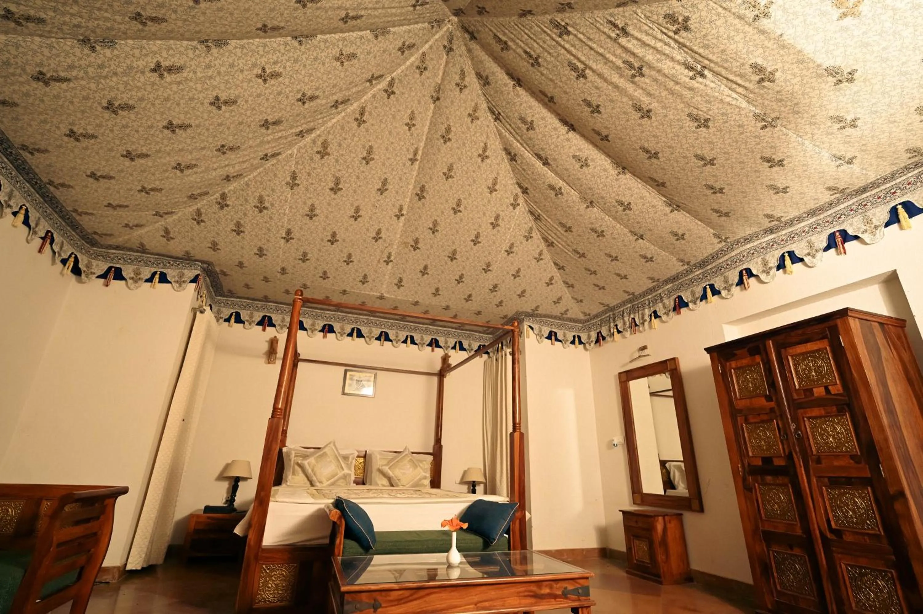 Bed in Clarks Safari Ranthambore