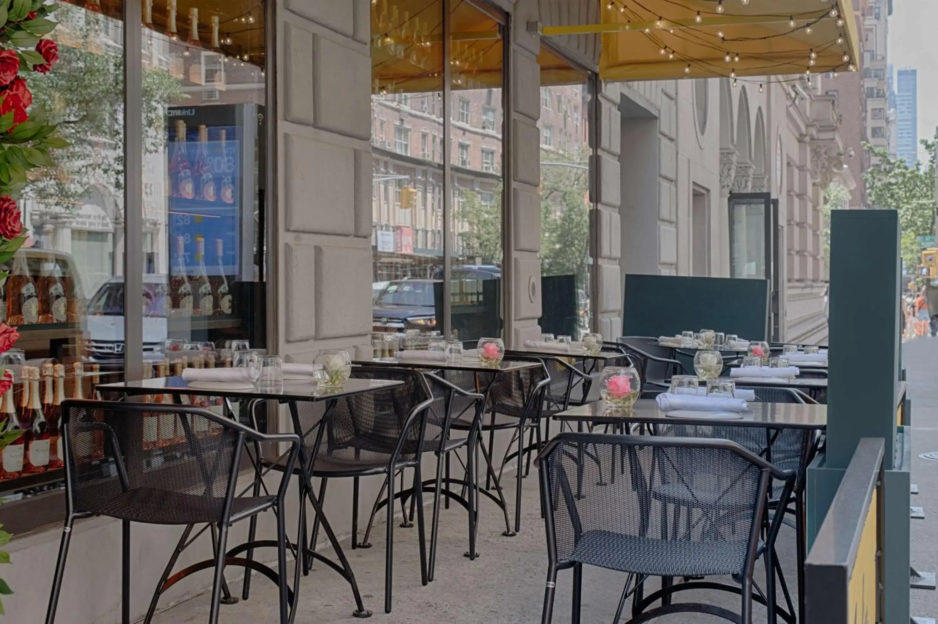 Restaurant/places to eat in NH Collection New York Madison Avenue Restaurant/places to eat in NH Collection New York Madison Avenue