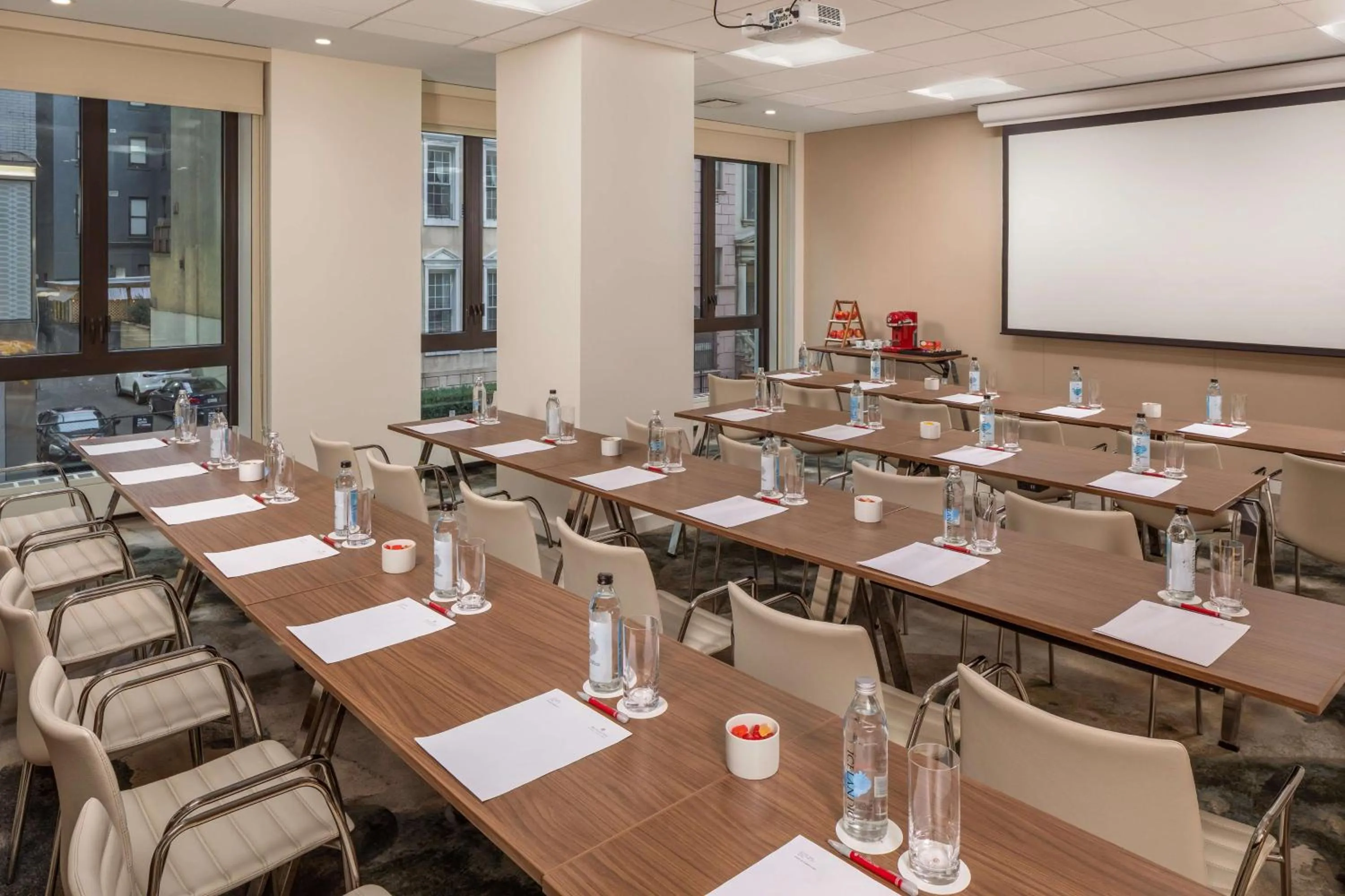 Meeting/conference room in NH Collection New York Madison Avenue