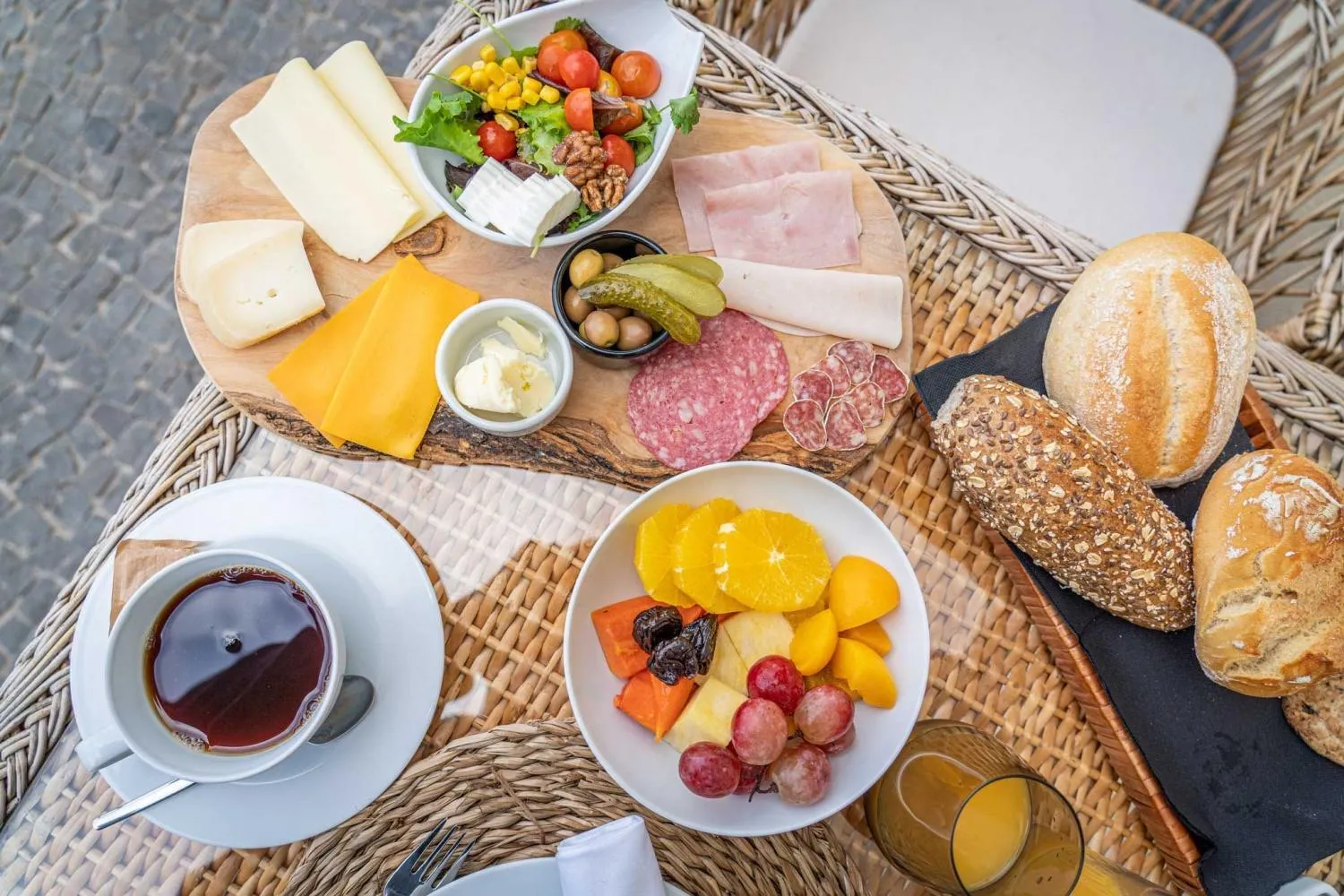 Food and drinks in Quinta da Saraiva