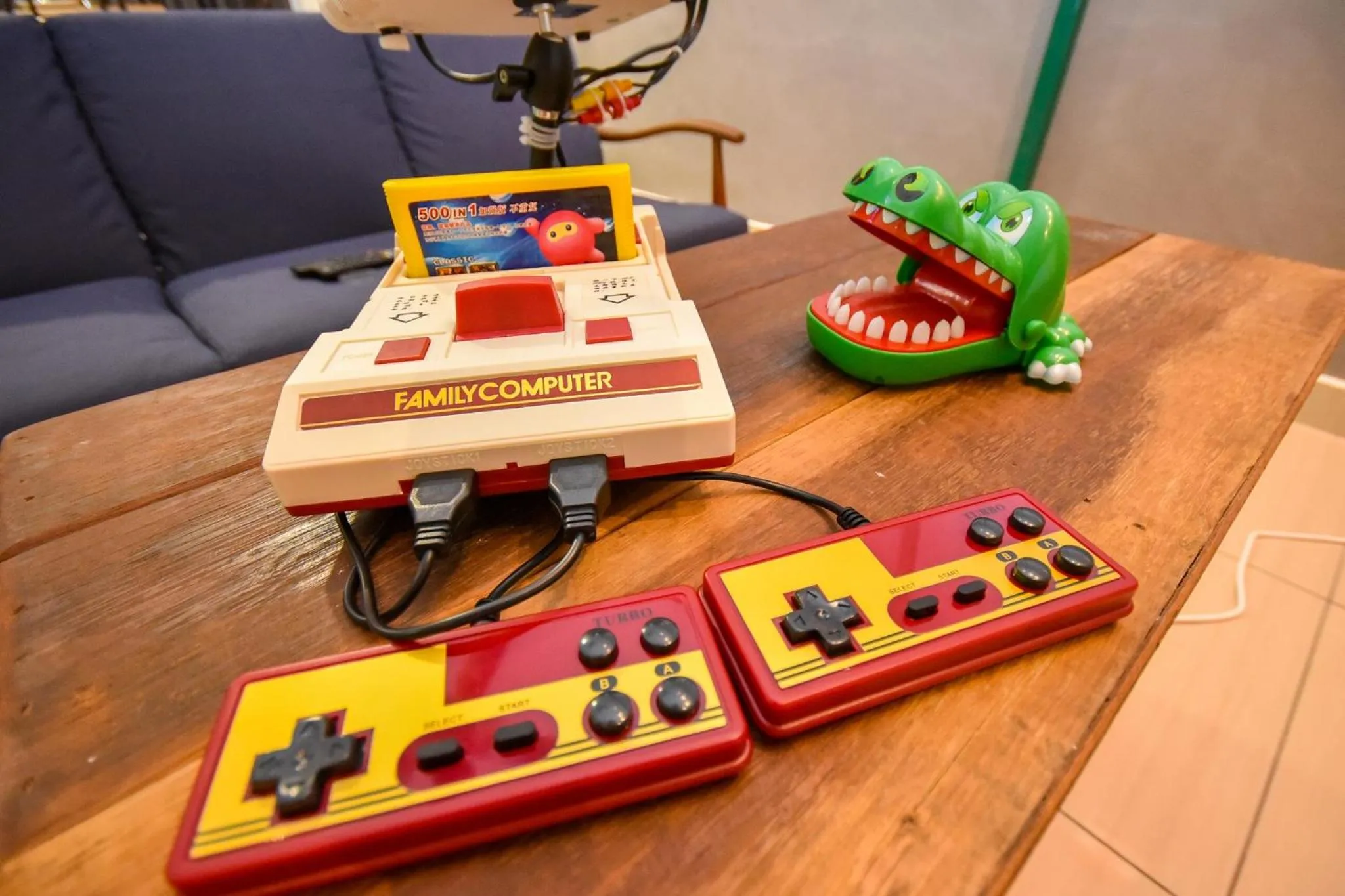 Manhattan Theme Suite by Nest Home at Austin Heights