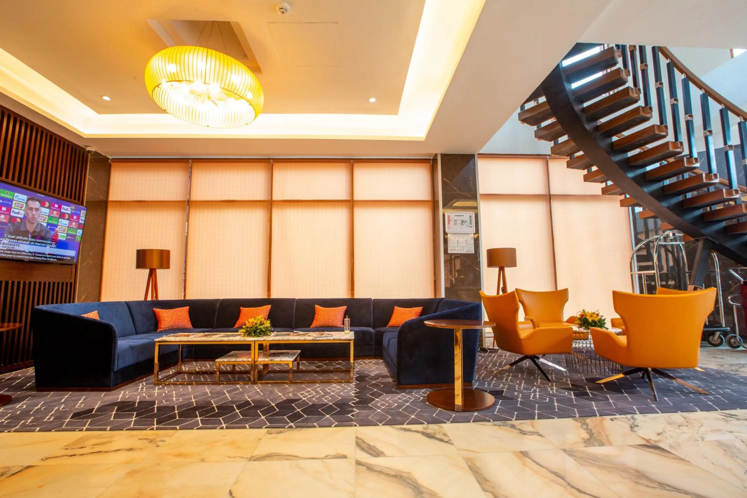 Hôtel Fleur de Lys Point E