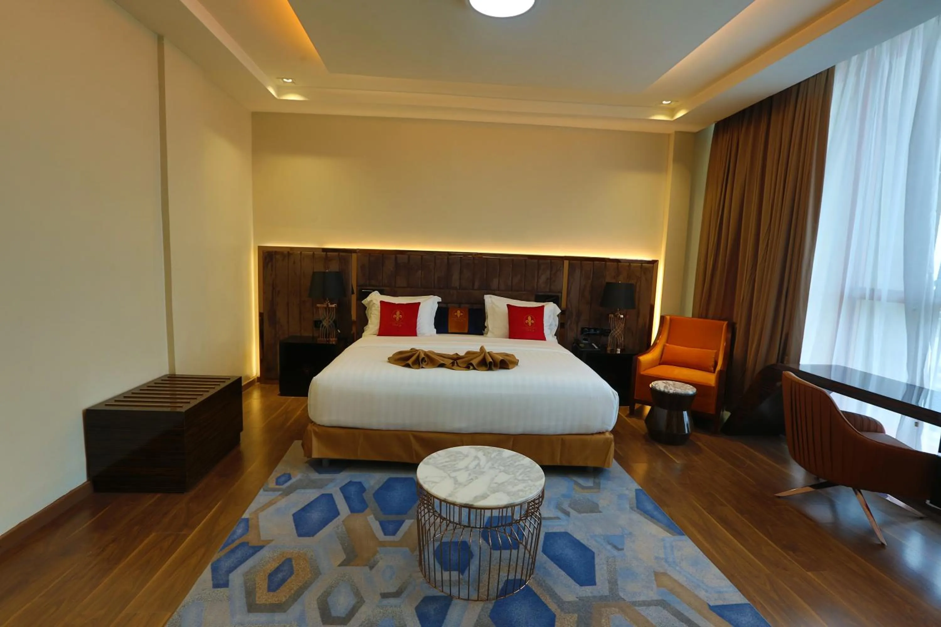 Bed in Hôtel Fleur de Lys Point E