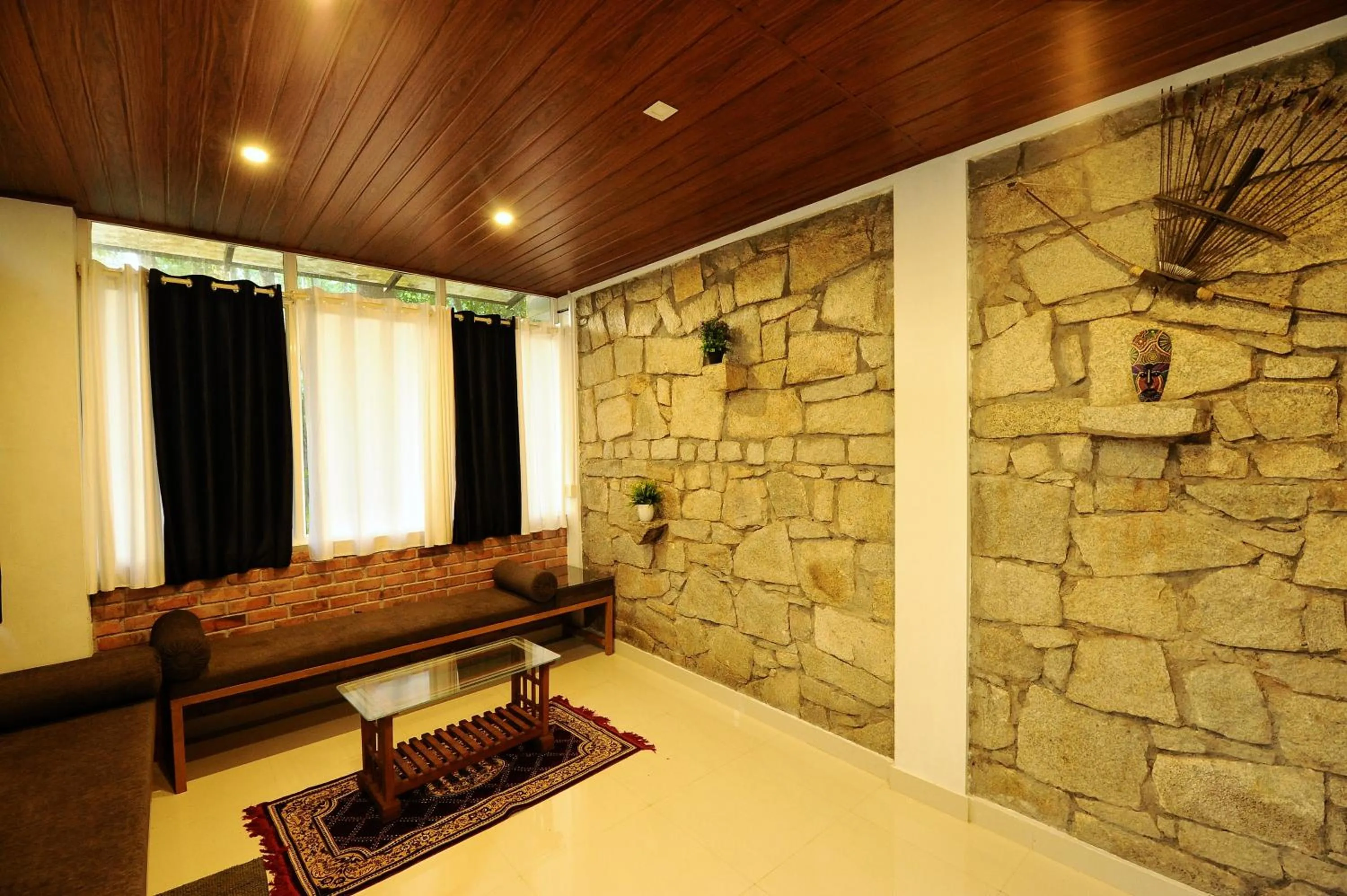 Aruvi homestay