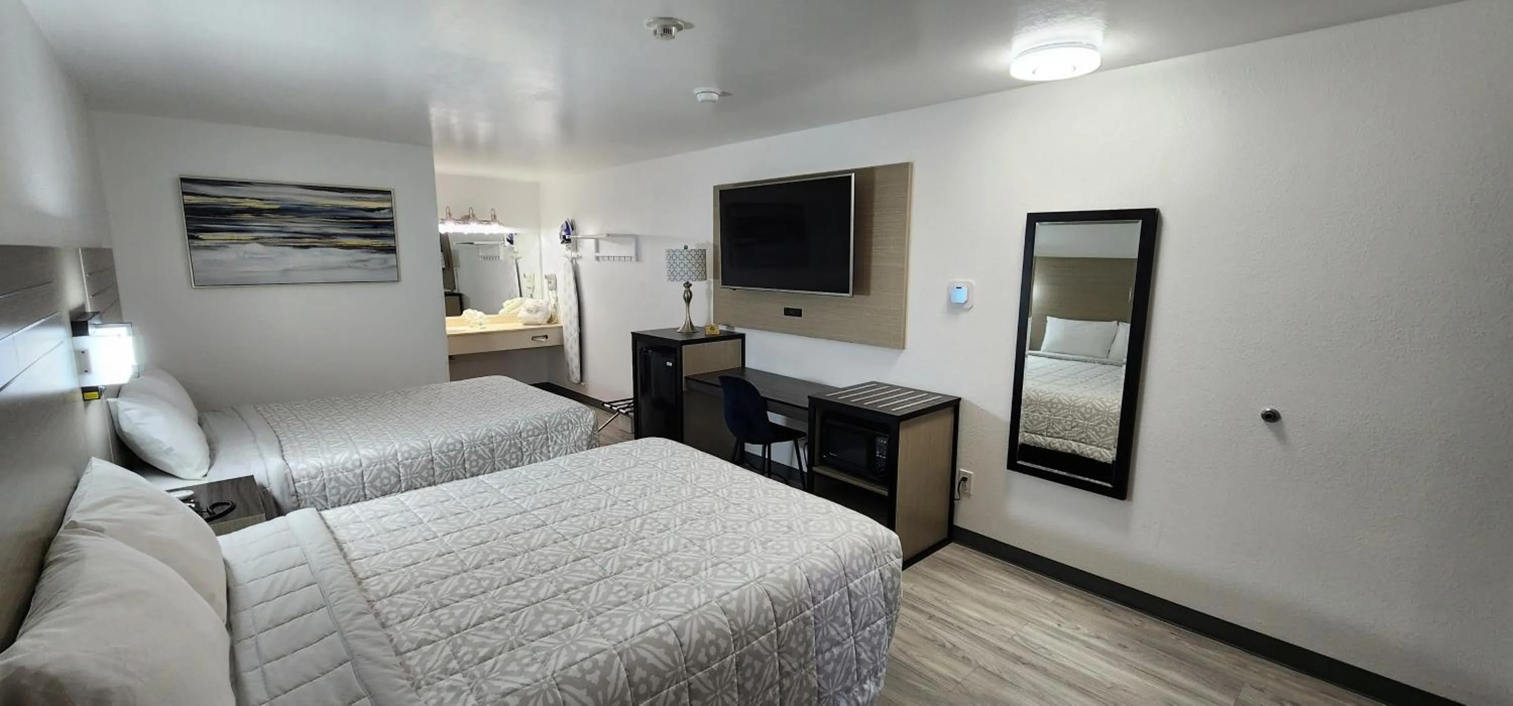 TV and multimedia, Bed in Country Inn Banning