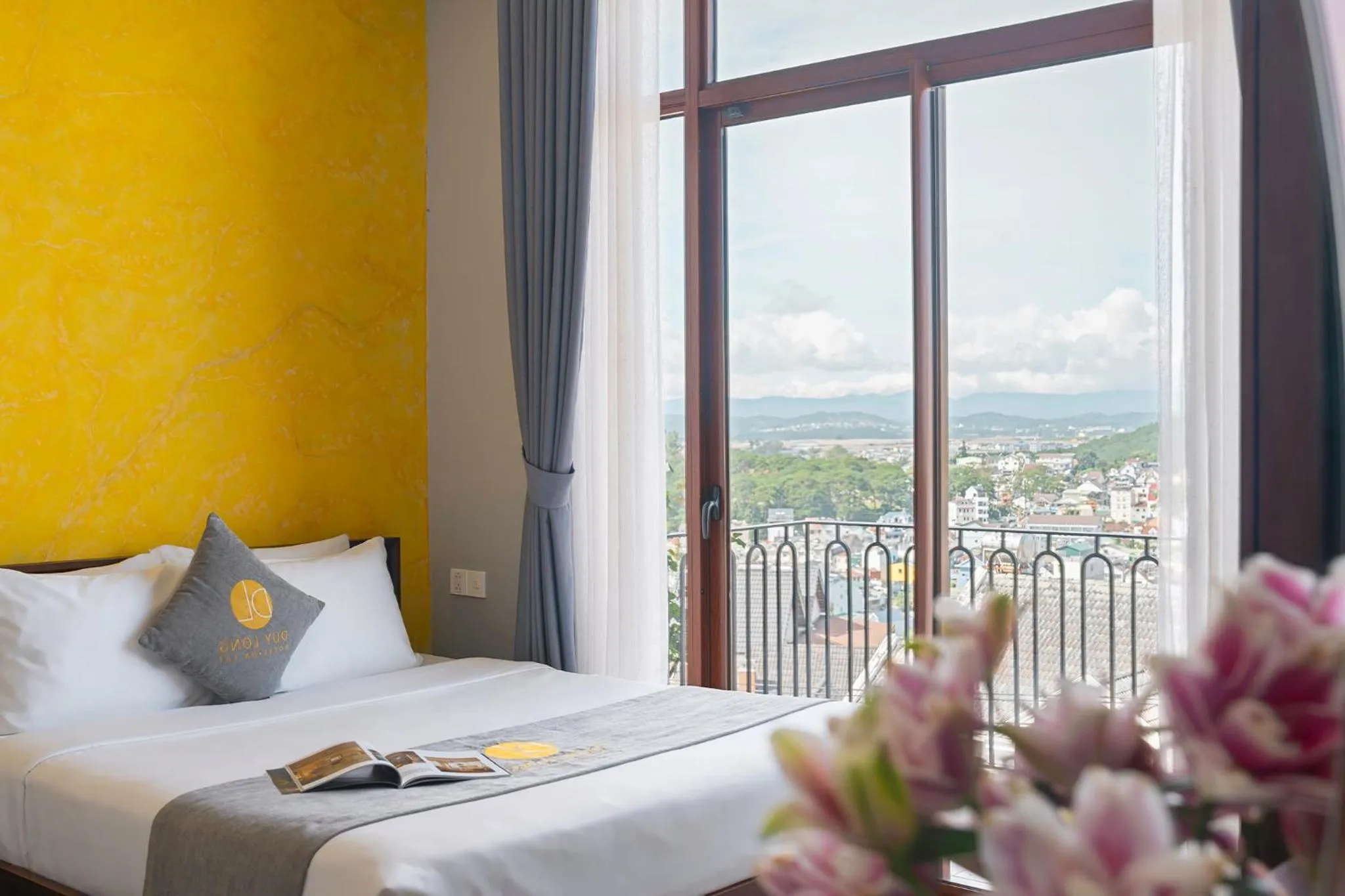 Bed in Duy Long Hotel