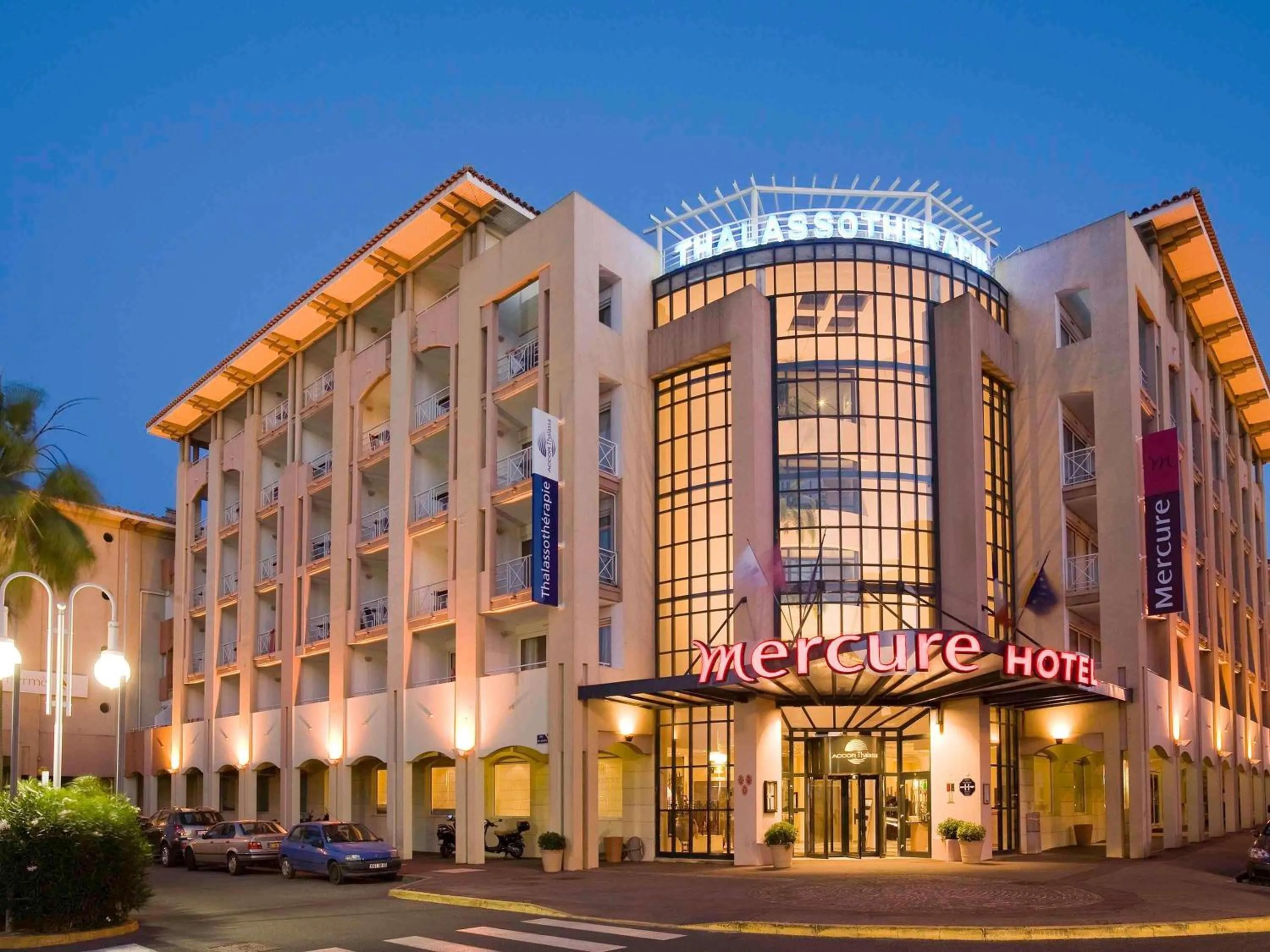 Property building in Mercure Thalasso & Spa Port Fréjus