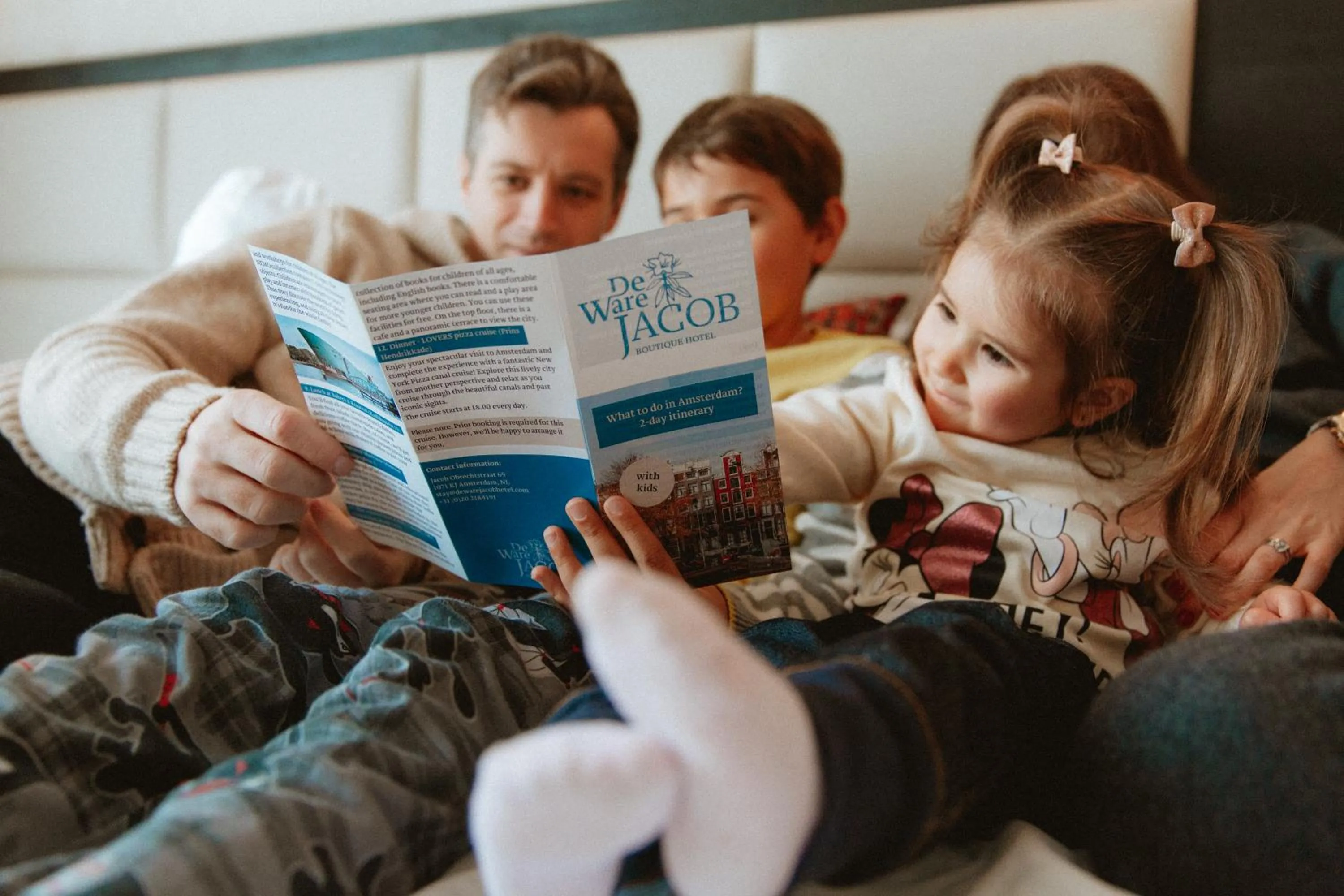 group of guests in De Ware Jacob Boutique Hotel