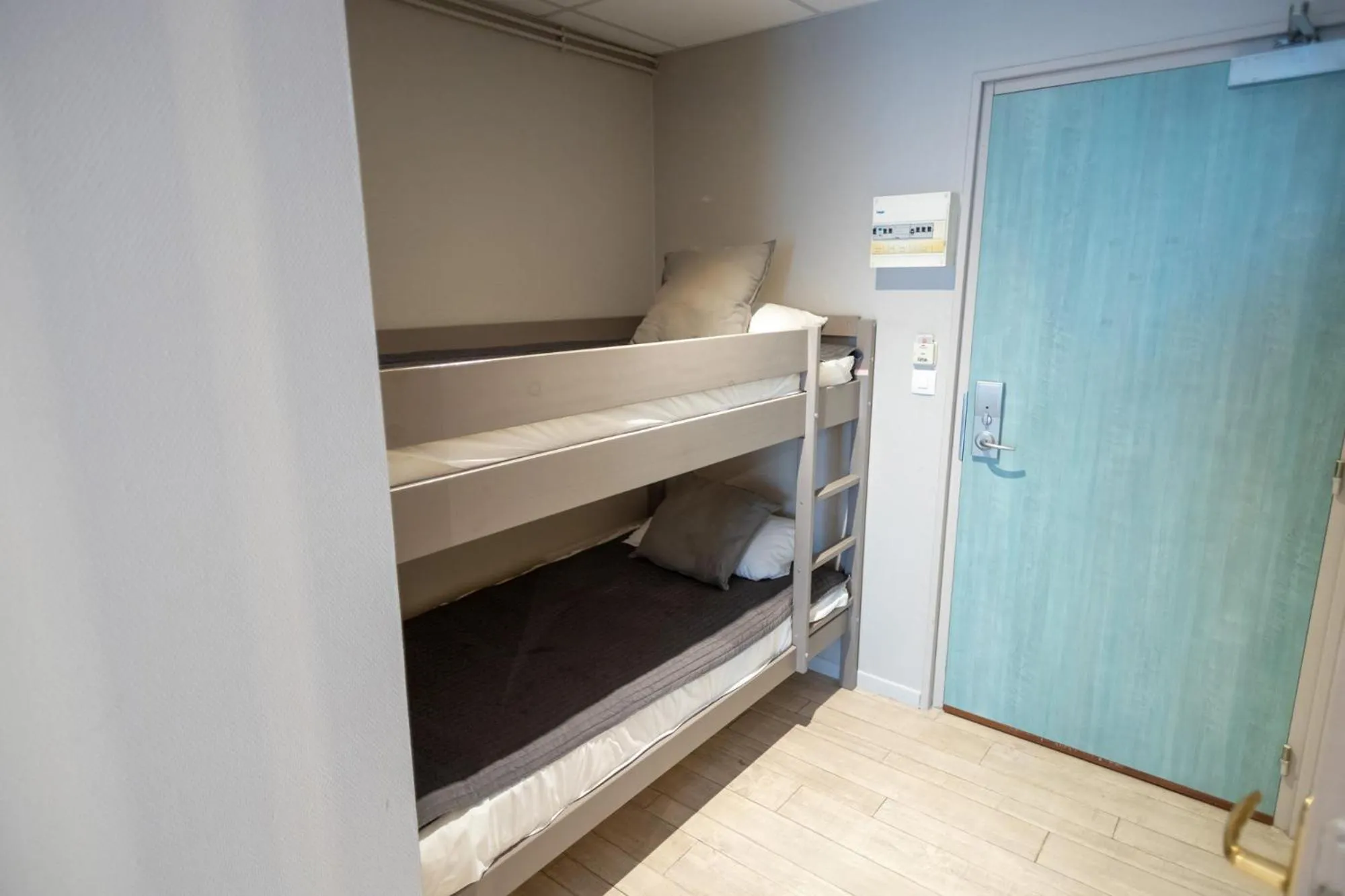 bunk bed, Bed in The Originals Boutique, Hôtel Neptune, Berck-sur-Mer