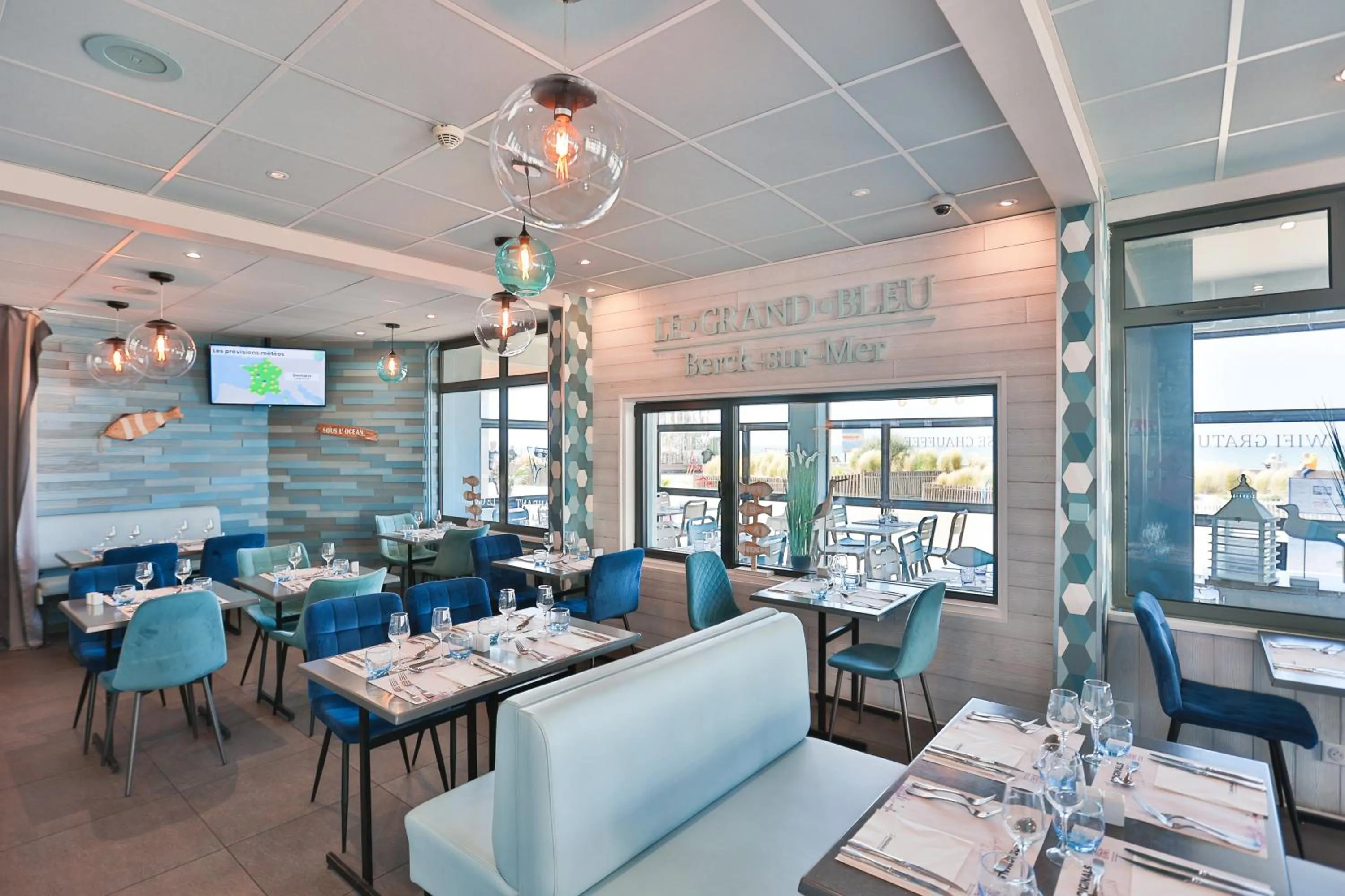 Restaurant/places to eat in The Originals Boutique, Hôtel Neptune, Berck-sur-Mer