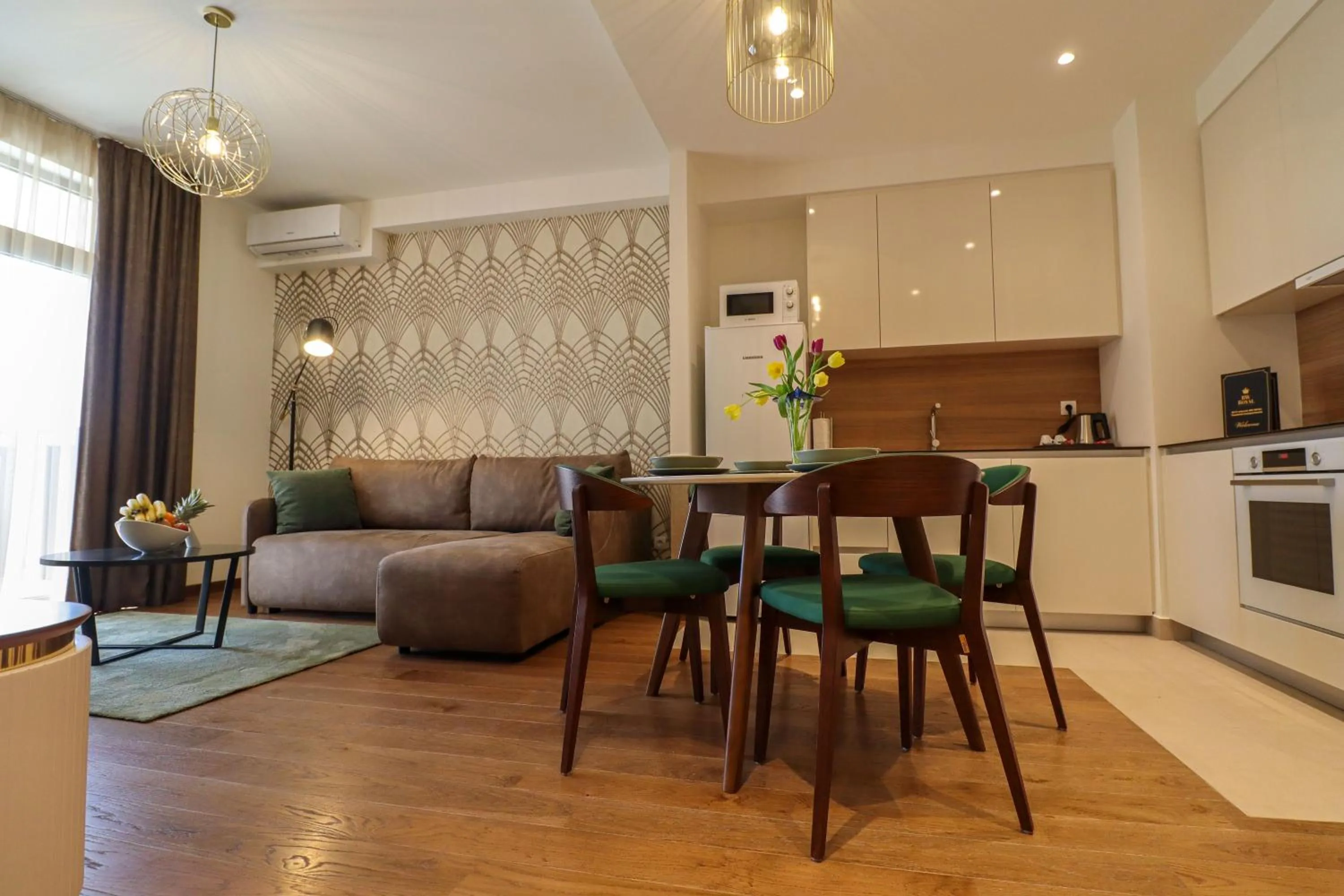 Dining area in Apartments Royal - Belgrade Waterfront