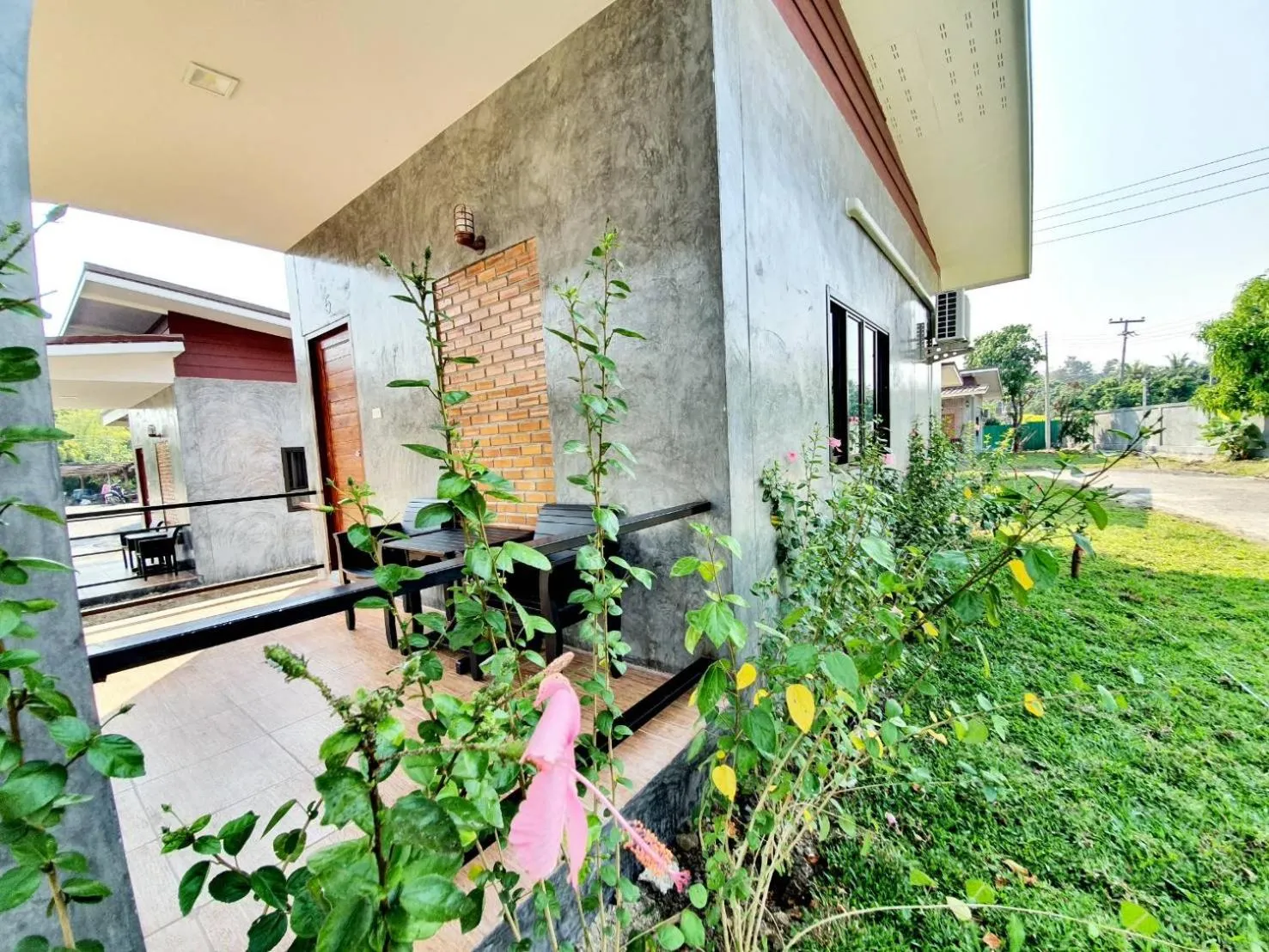 B-tel Chomthong resort Chiang mai