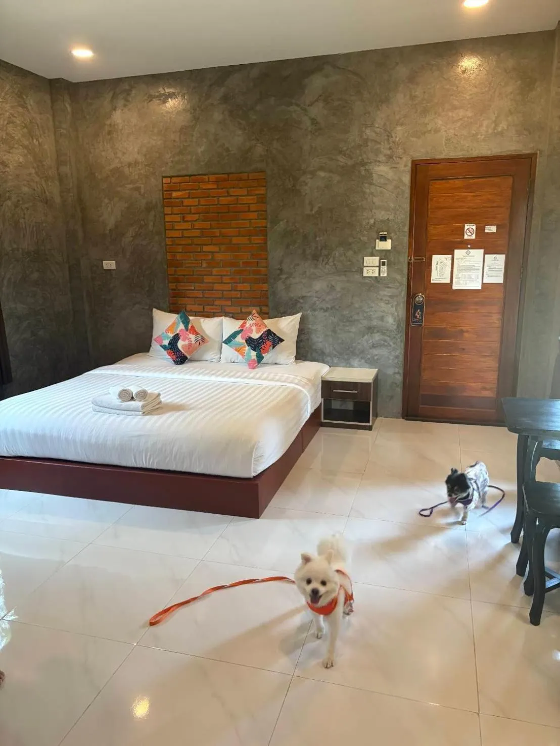 Bed in B-tel Chomthong resort Chiang mai