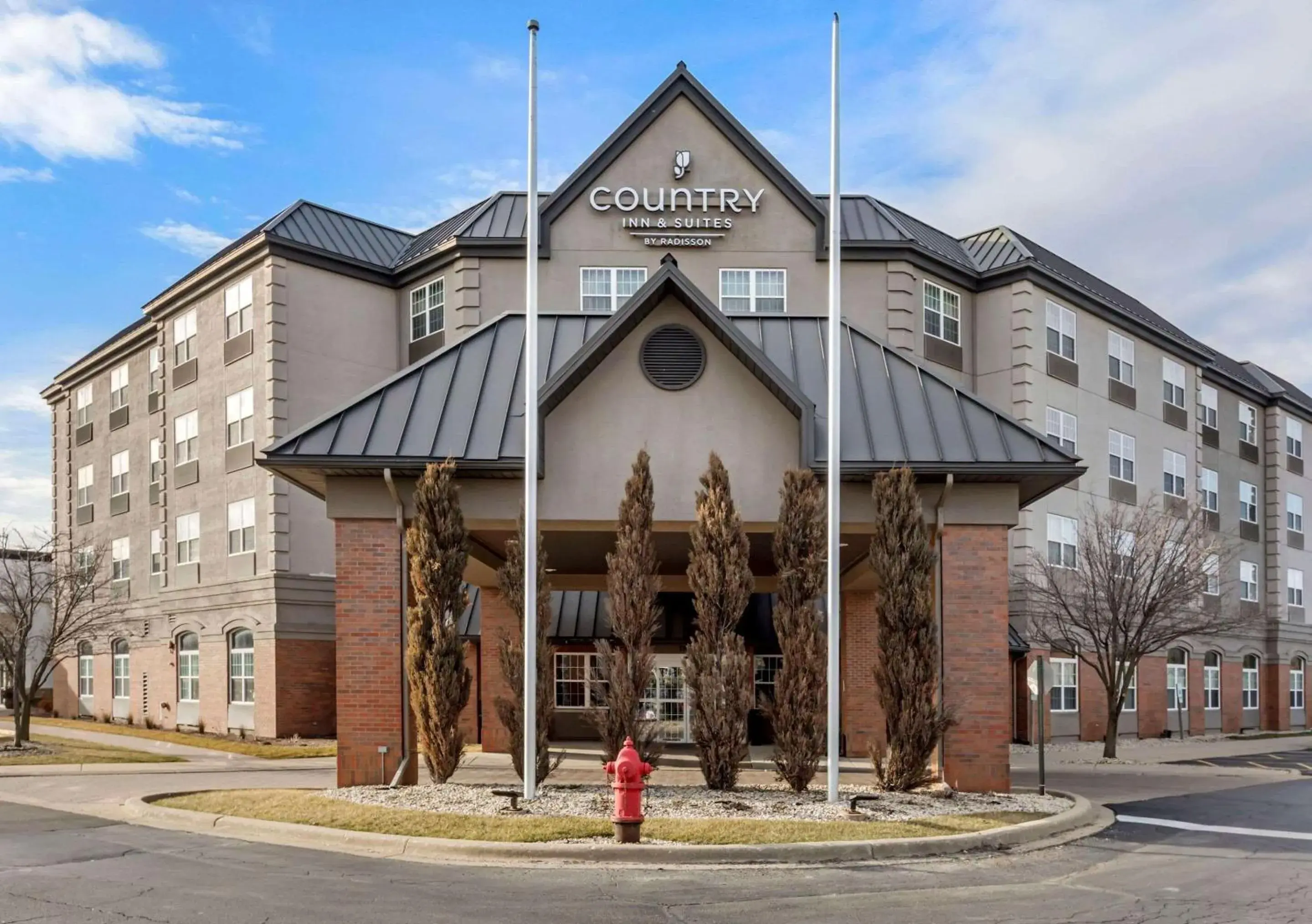 Property building in Country Inn & Suites by Radisson, Elk Grove Village-Itasca Property building in Country Inn & Suites by Radisson, Elk Grove Village-Itasca