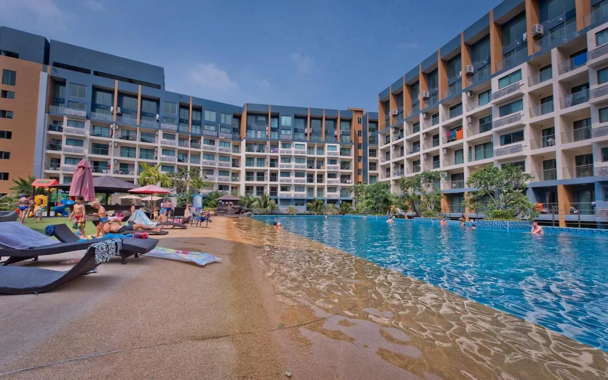 CONVENIENT Studio in Laguna Beach Resort 2.