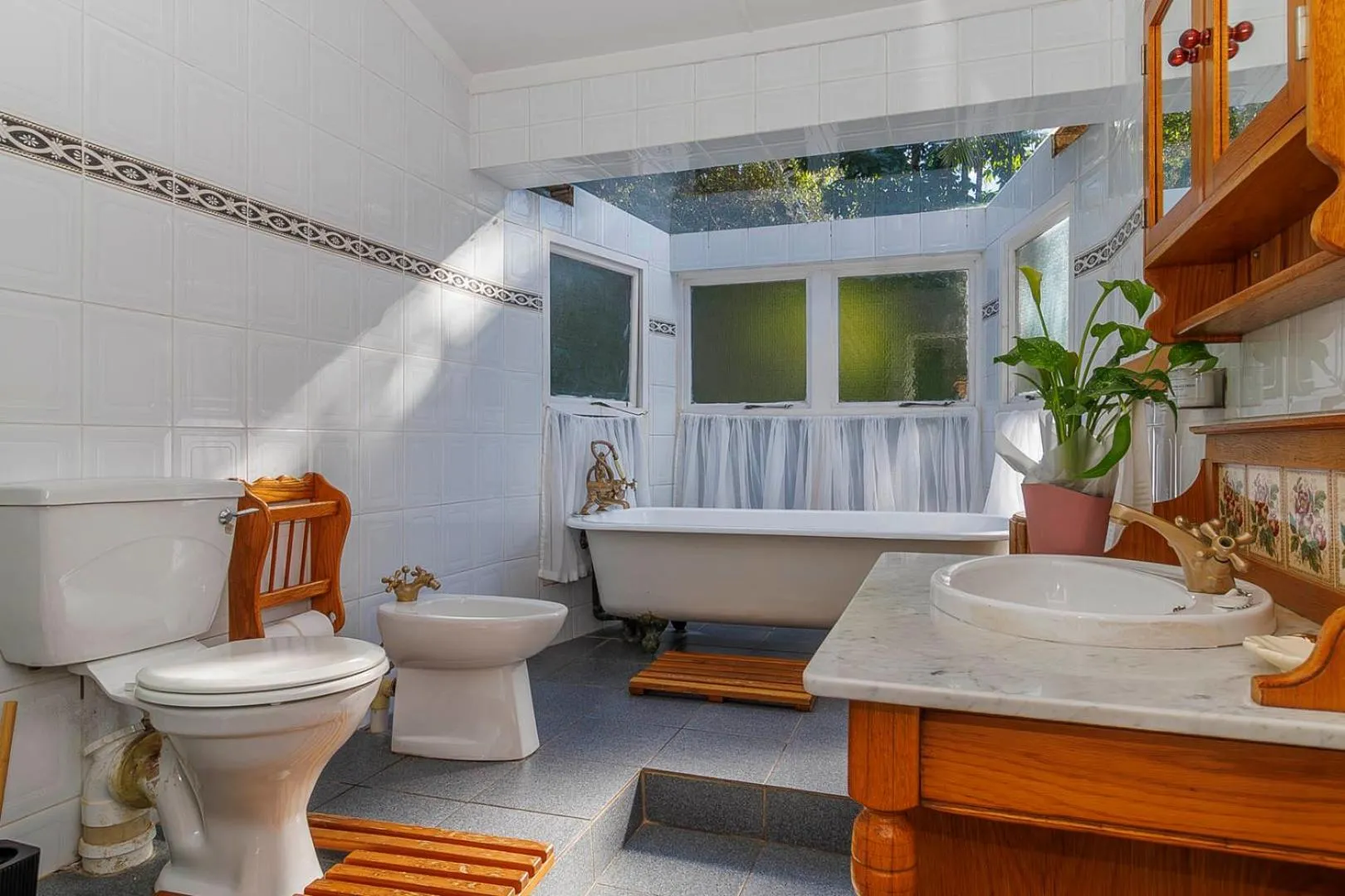 Bathroom in Churchill House