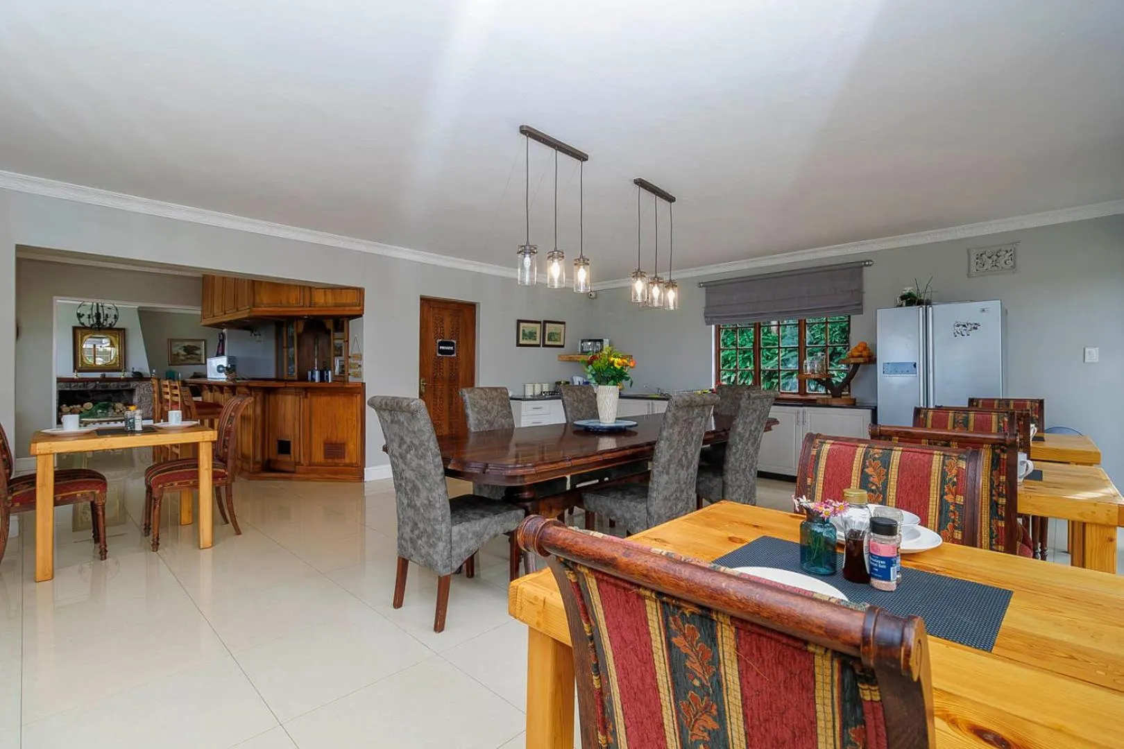 Breakfast in Churchill House